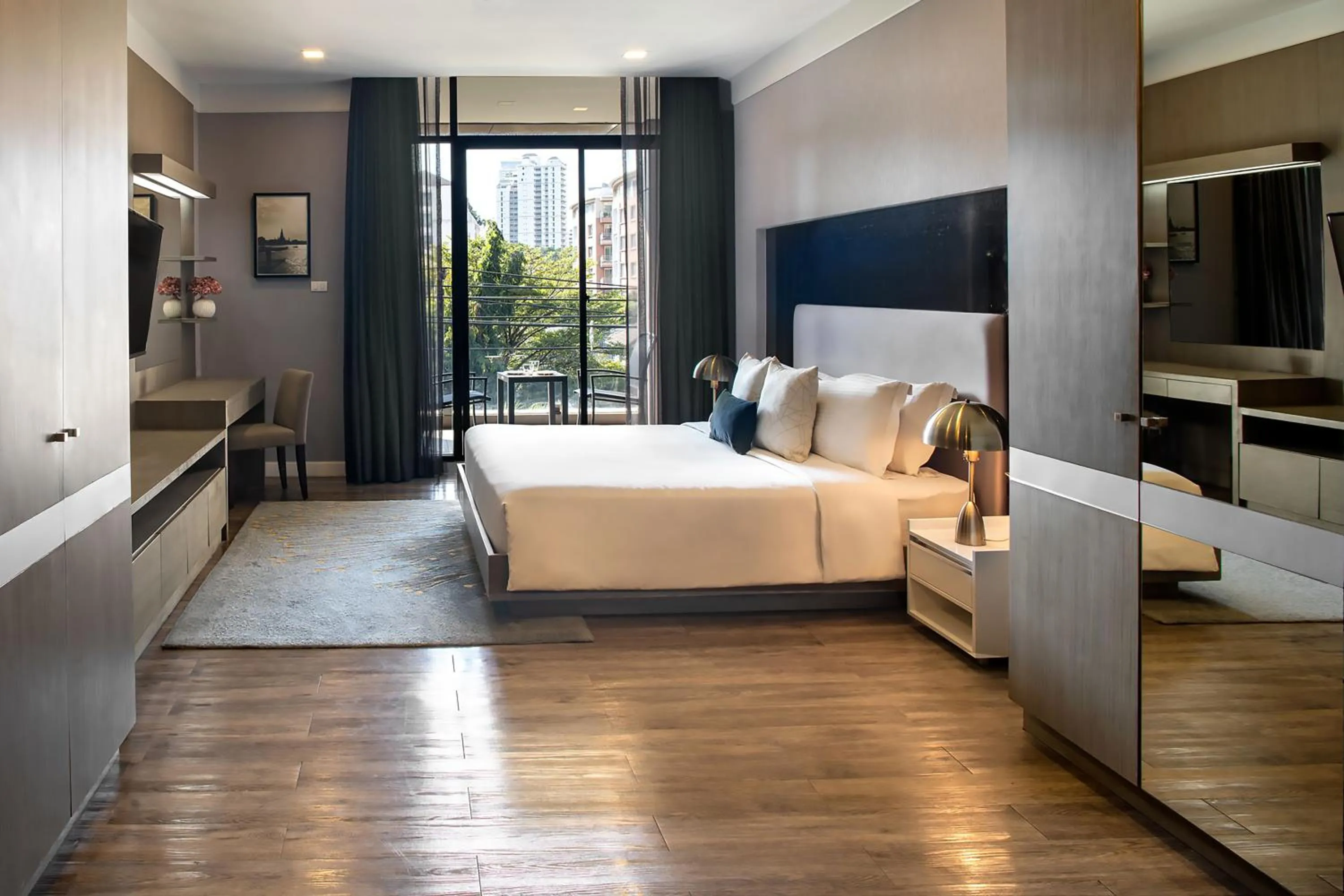 Bed in Metropolis Suites Bangkok, Tapestry Collection by Hilton