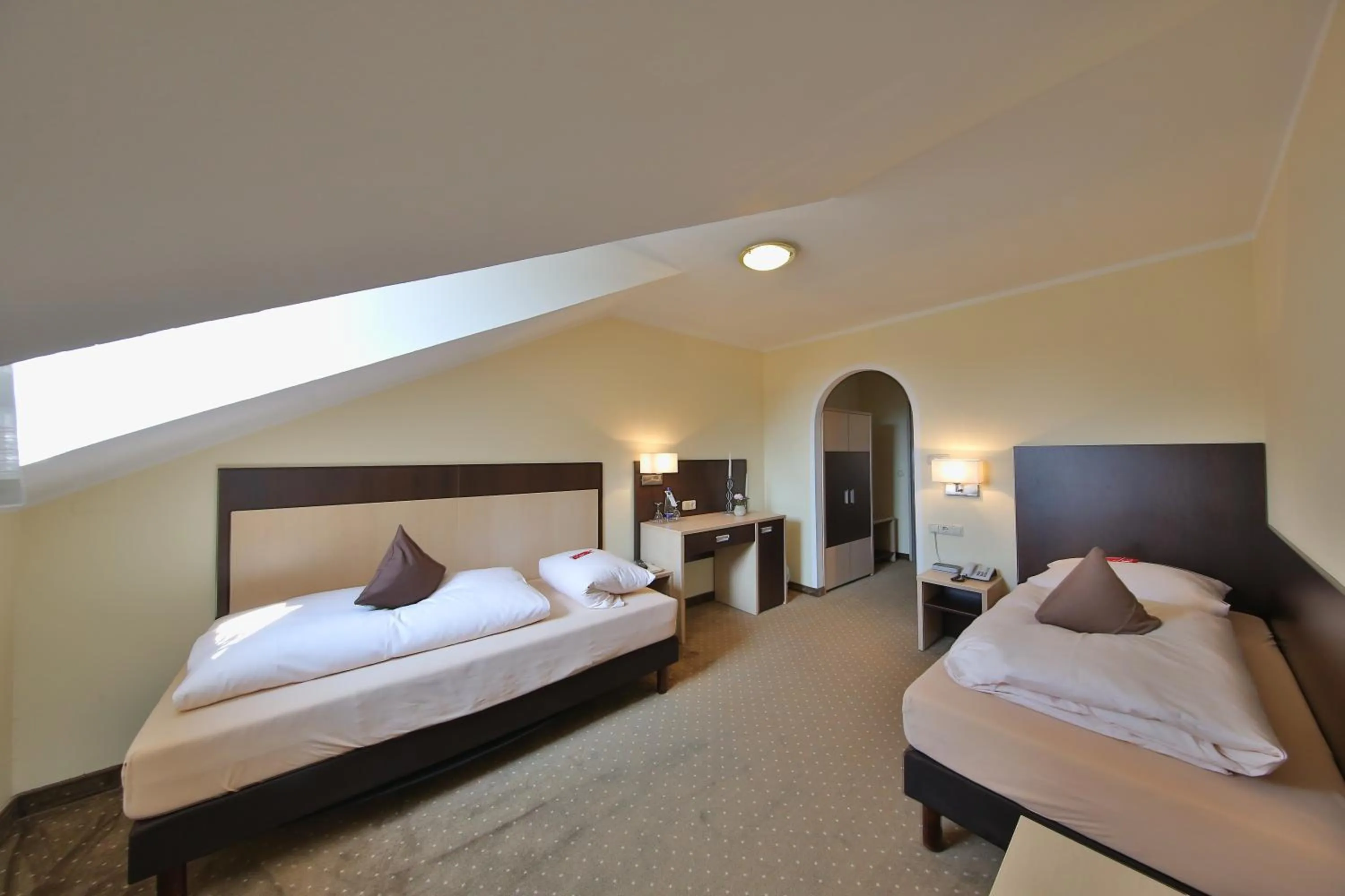 Photo of the whole room, Bed in Hotel Bockmaier