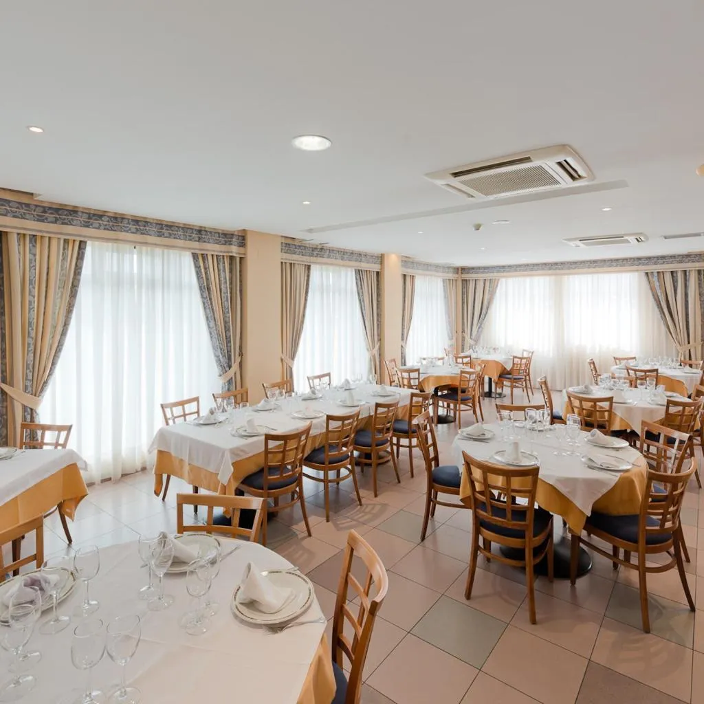 Restaurant/places to eat in Hotel Ruta del Duero