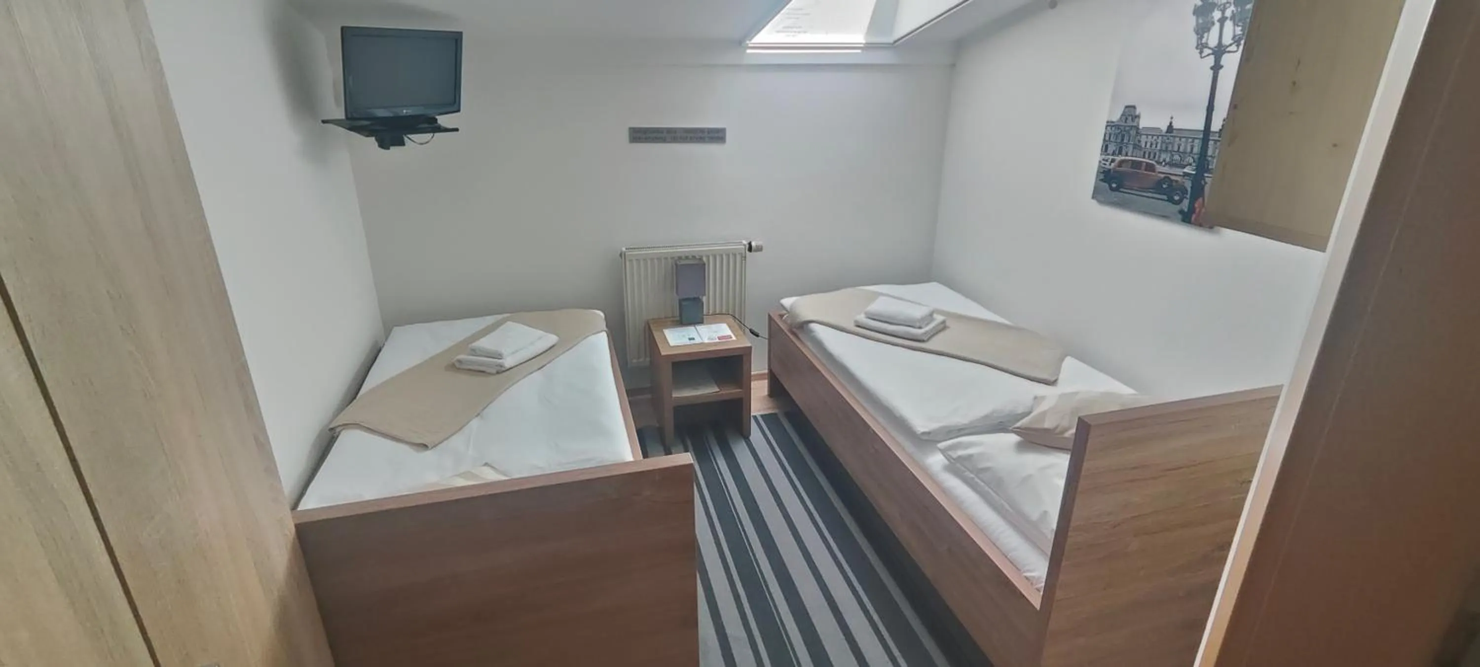 Photo of the whole room, Bed in Hotel Orlan