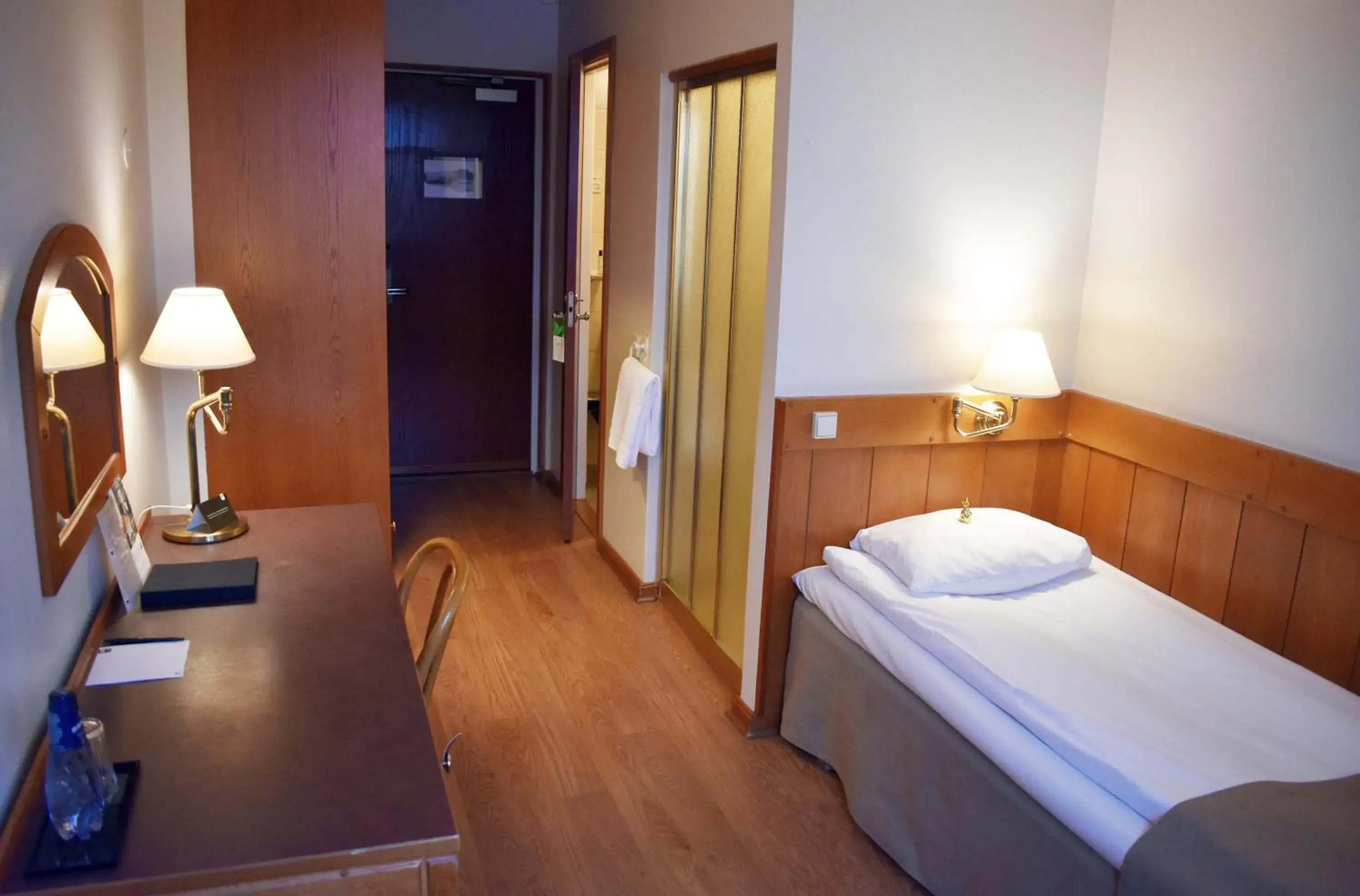 Single Room with Lake View - single occupancy in First Hotel Bengtsfors Single Room with Lake View - single occupancy in First Hotel Bengtsfors