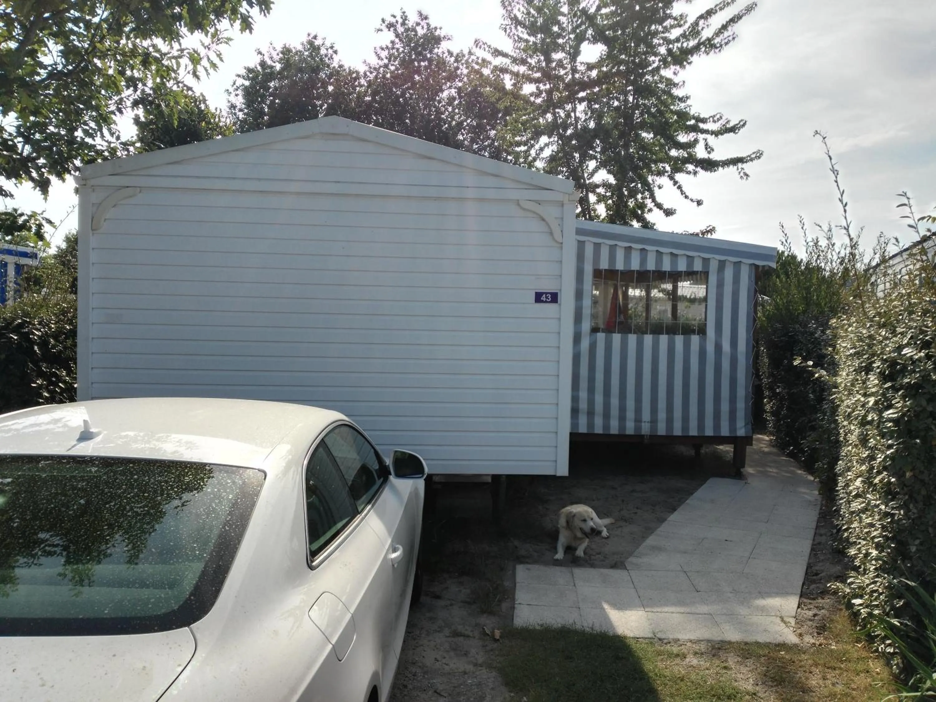 Facade/entrance in MOBIL HOME 43 dans Camping 4 Etoiles