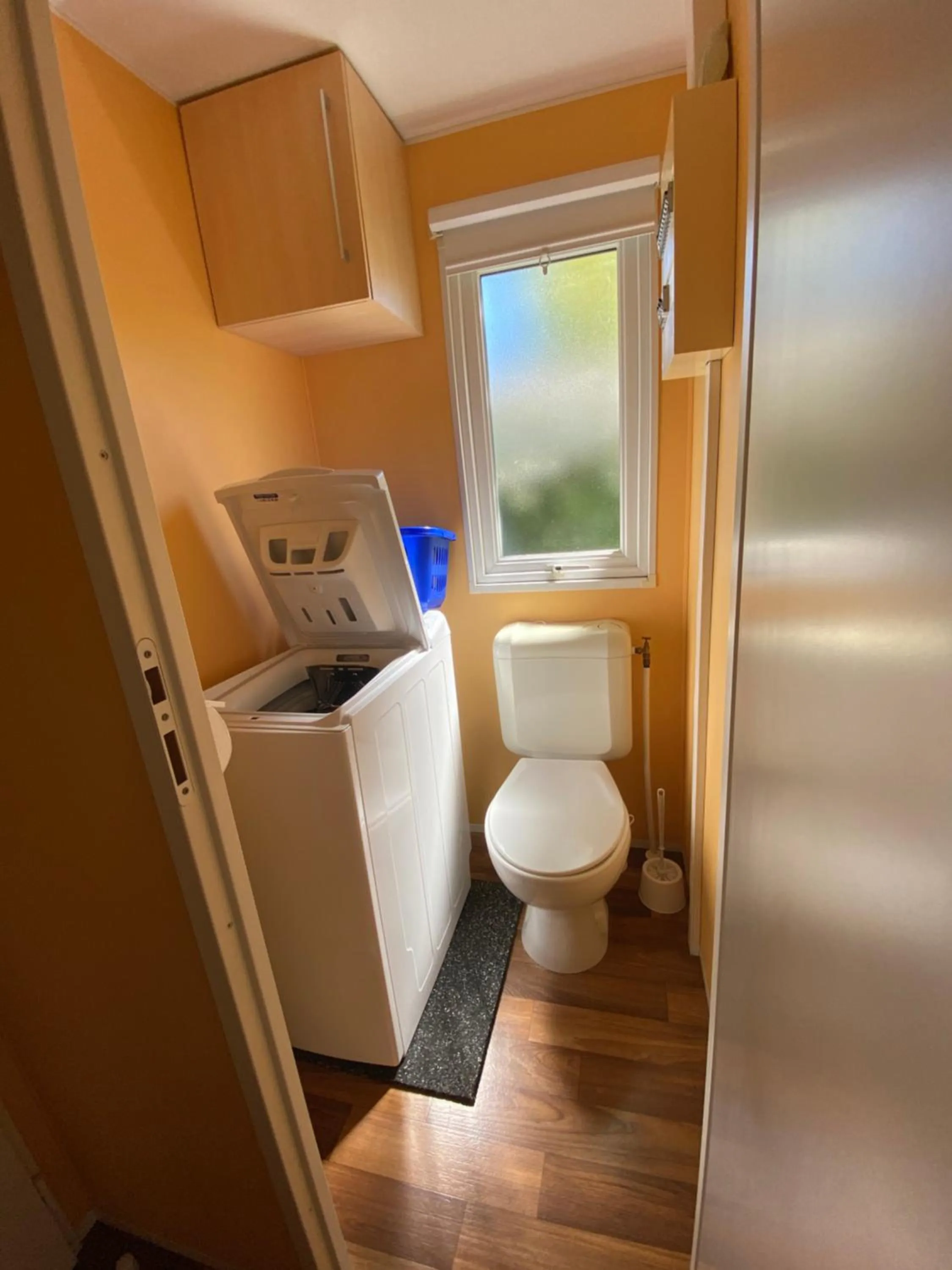 Toilet in MOBIL HOME 43 dans Camping 4 Etoiles