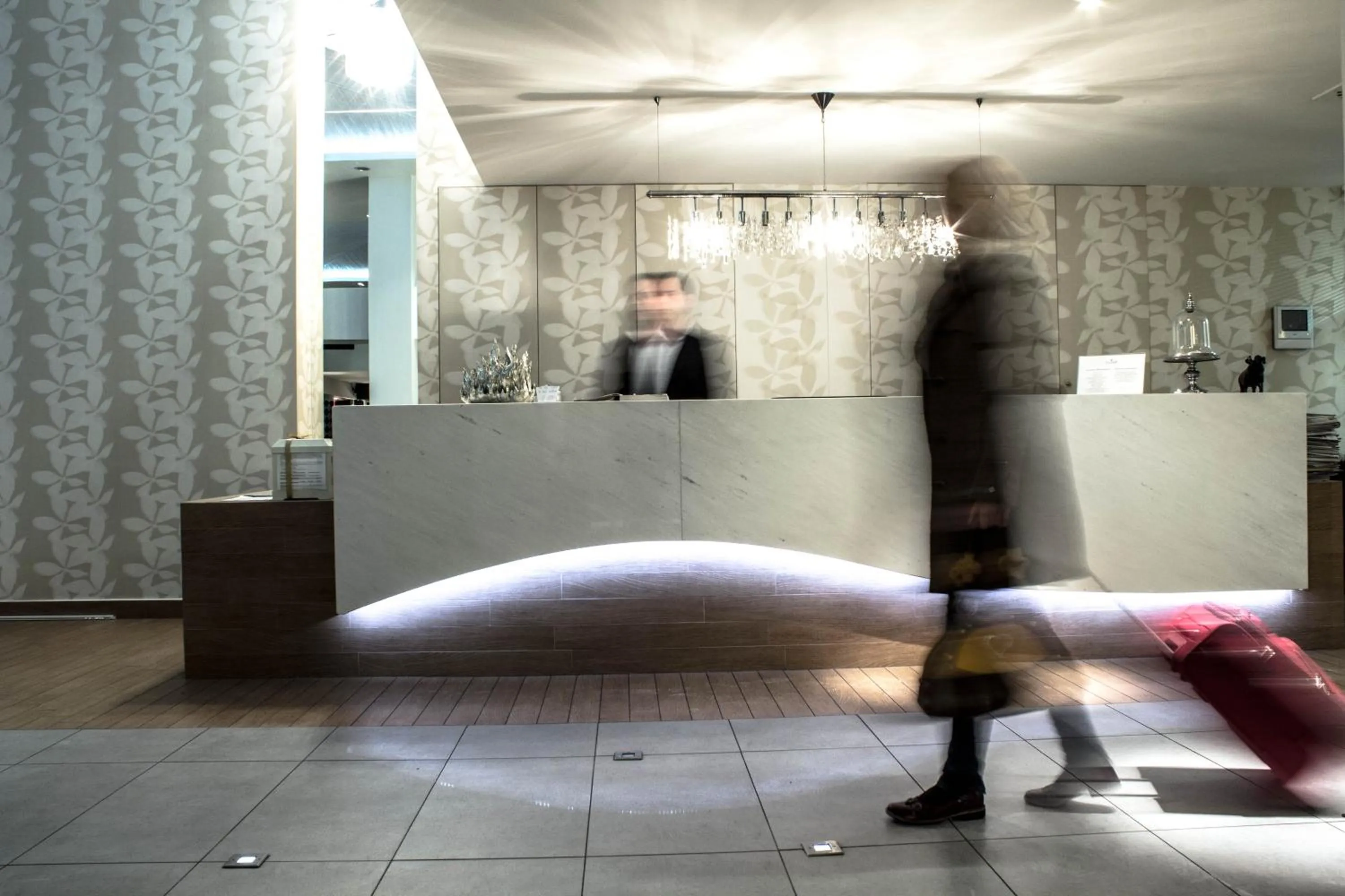 People in Hotel Iliana