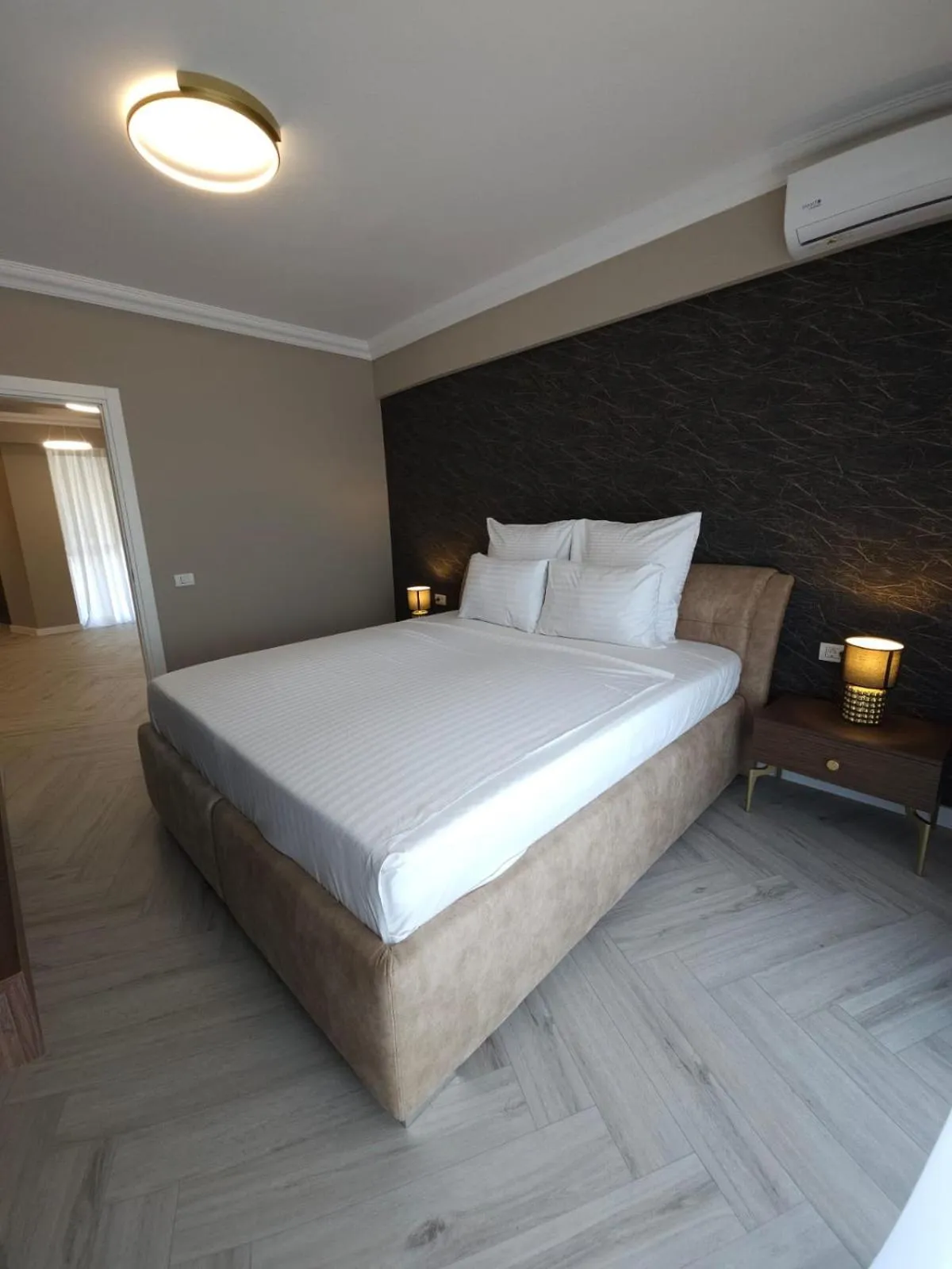 Bedroom, Bed in Ganzo Boutique Hotel