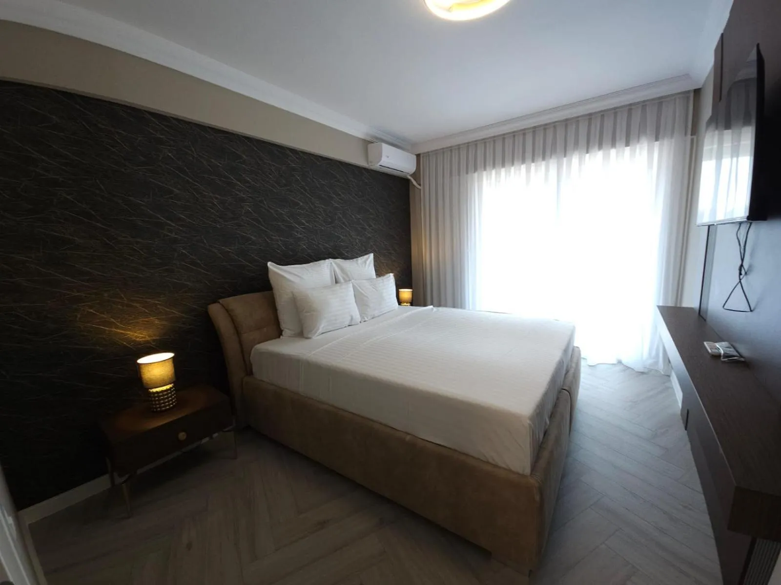 Bedroom, Bed in Ganzo Boutique Hotel