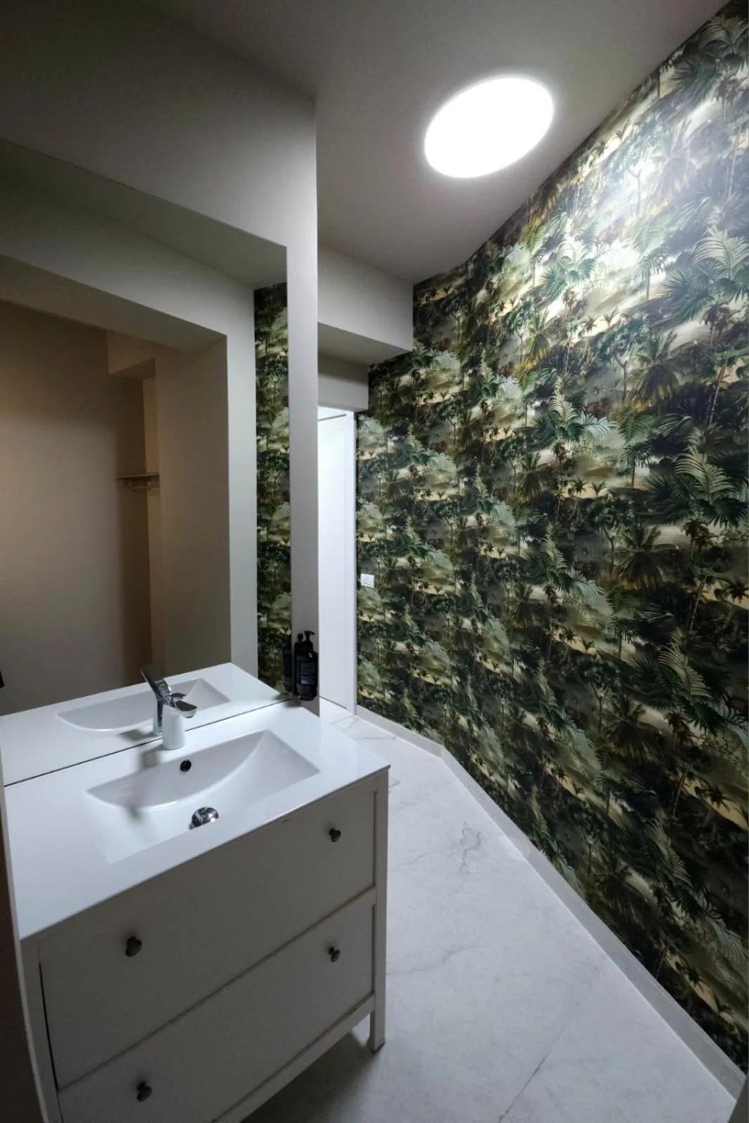 Bathroom in Ganzo Boutique Hotel