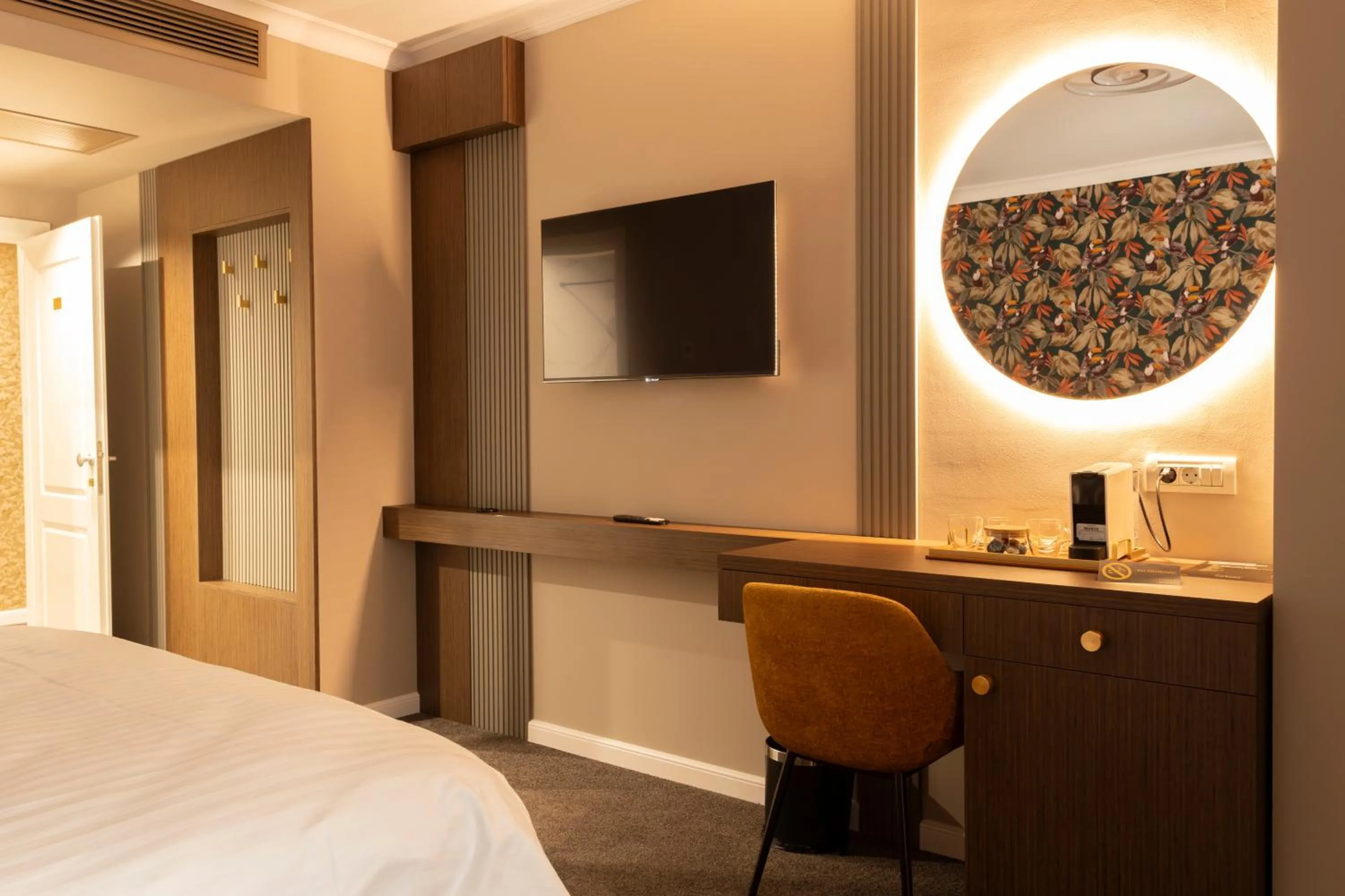 Bed in Ganzo Boutique Hotel