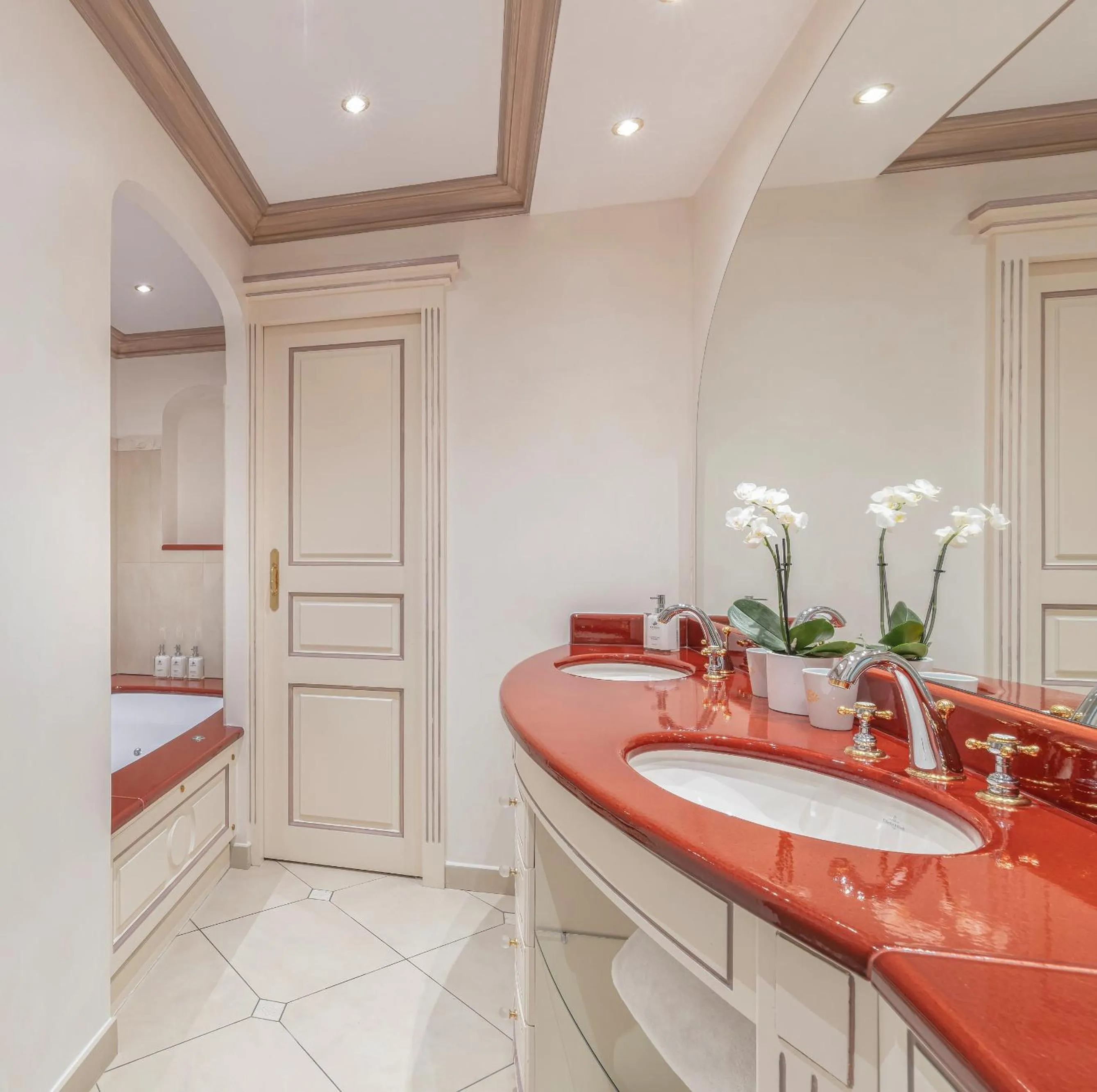 Bathroom in Airelles Château de la Messardière