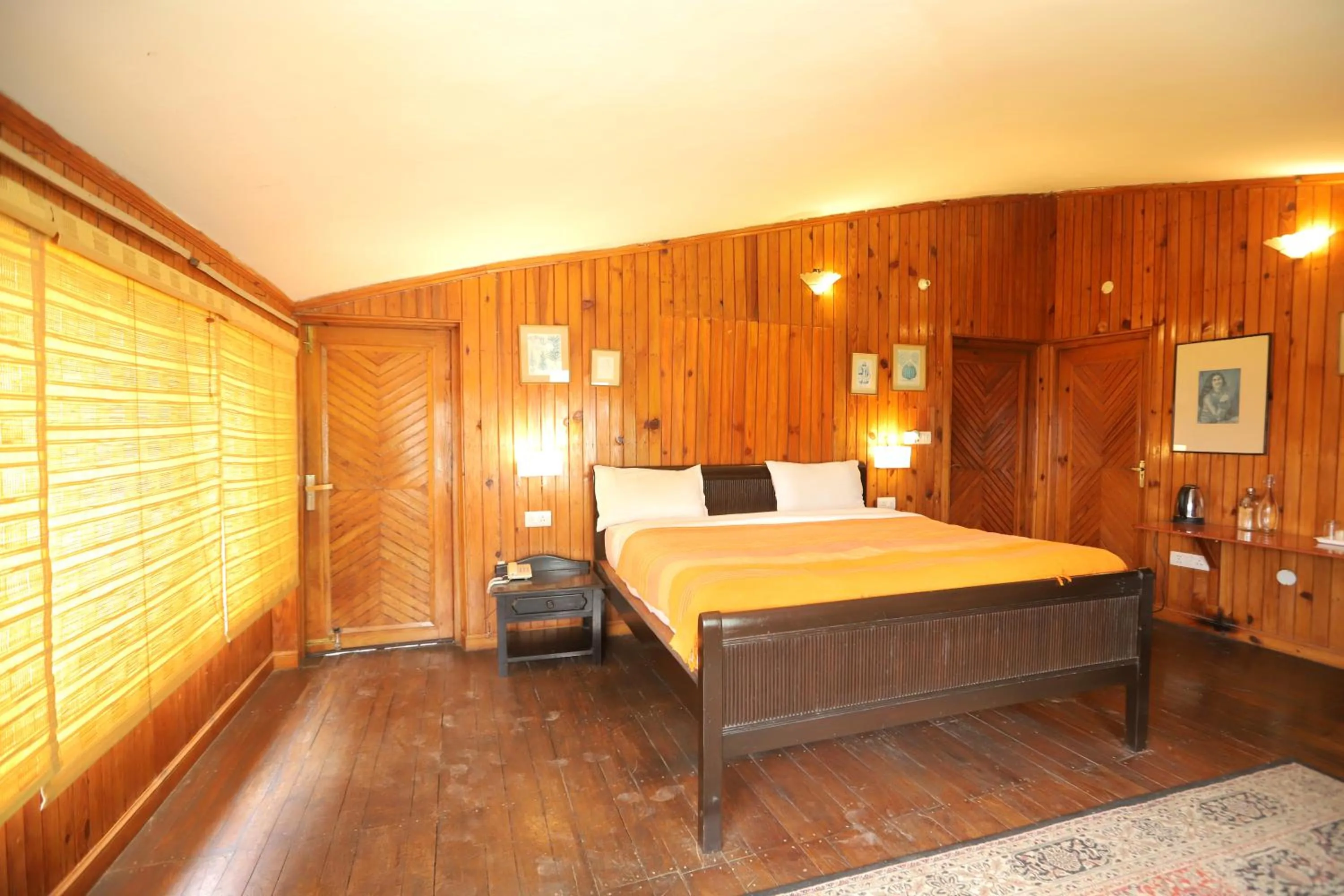 Bedroom, Bed in Cedar Lodge By Aahma
