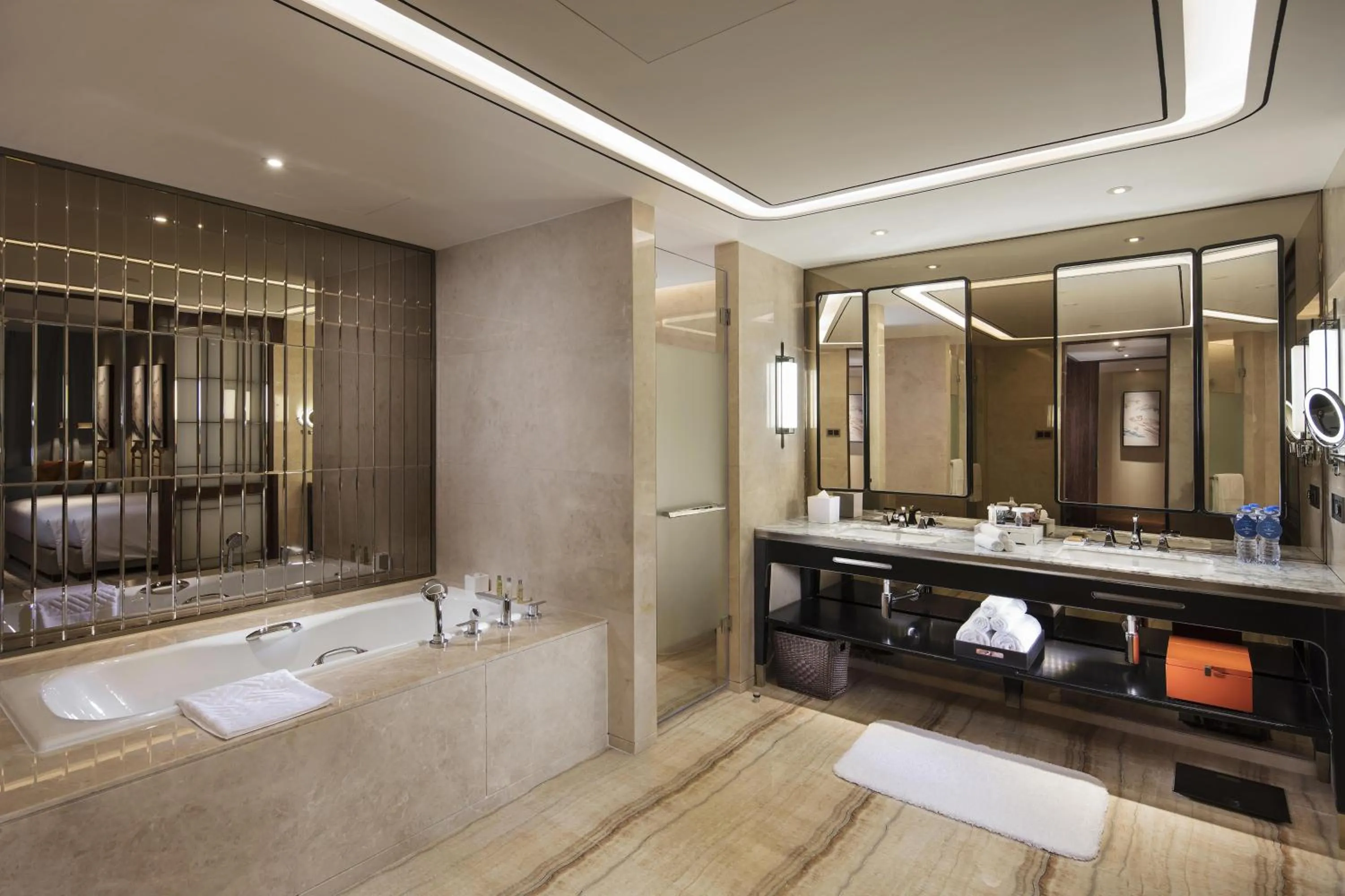 Bathroom in Hilton Fuzhou