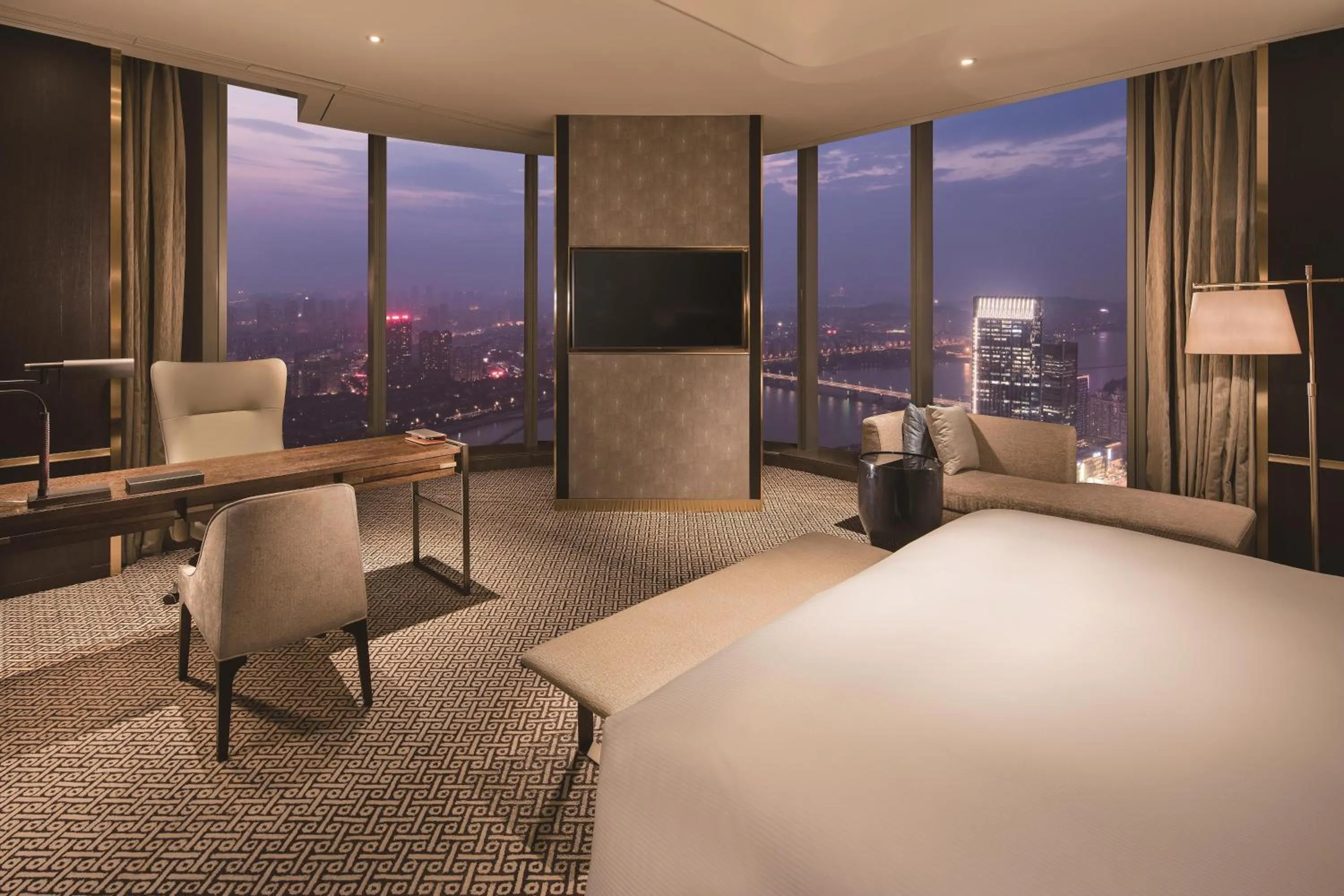 Bedroom, Bed in Hilton Fuzhou
