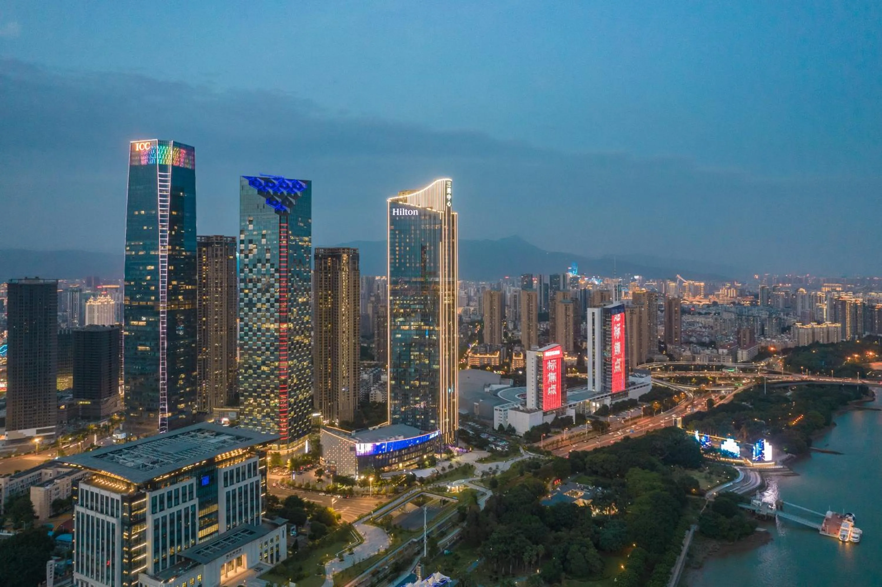 Property building in Hilton Fuzhou