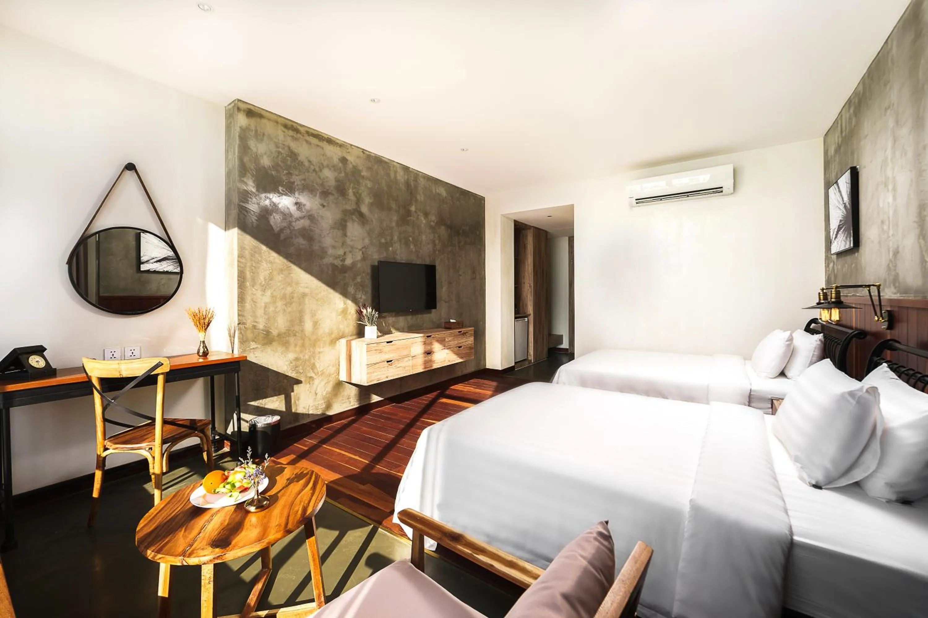 Bedroom, Bed in SIM Boutique Hotel