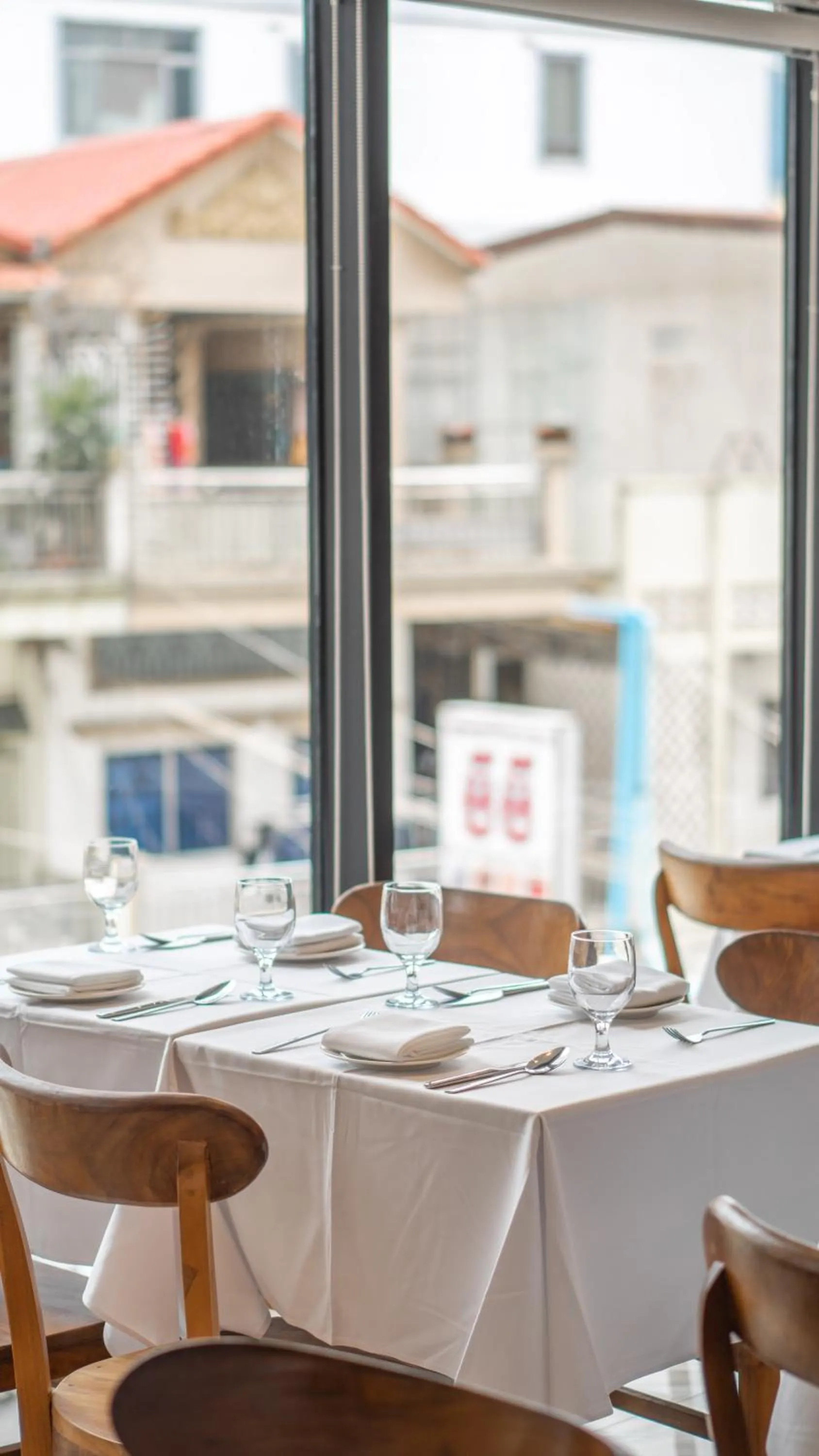 Restaurant/places to eat in SIM Boutique Hotel