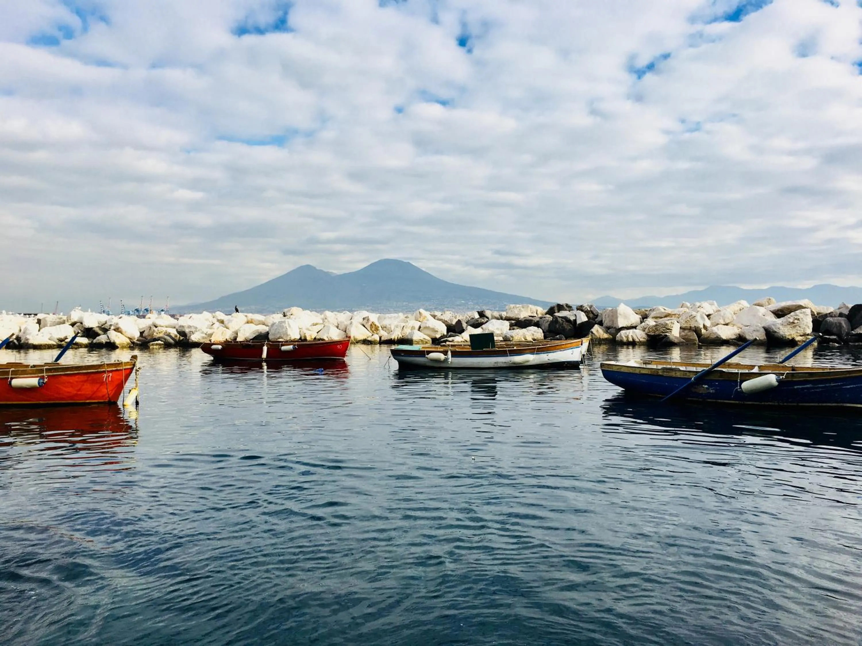 Winter in Mascalzone latino luxury rooms