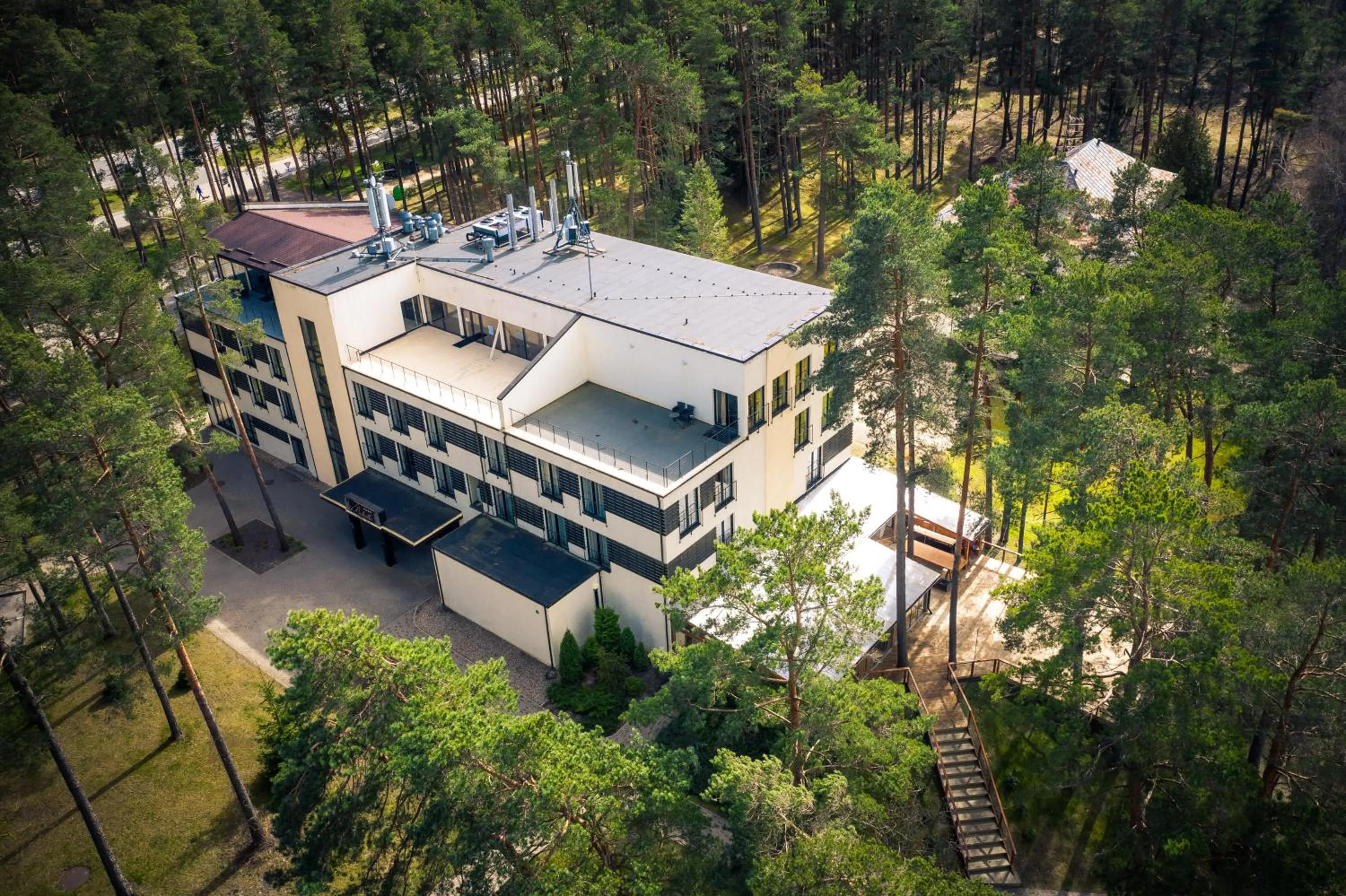 Property building in Baltvilla