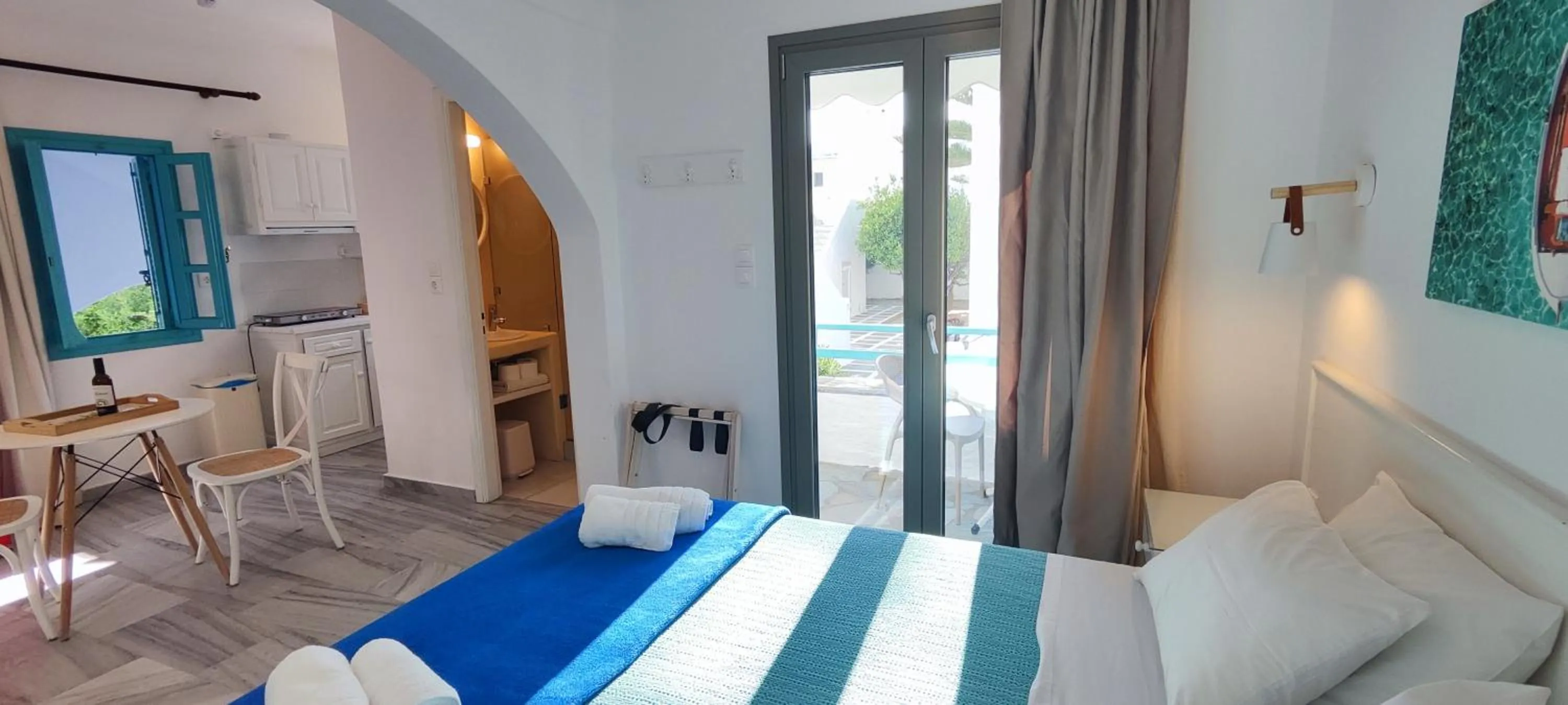 View (from property/room), Bed in Ragousis Apartments