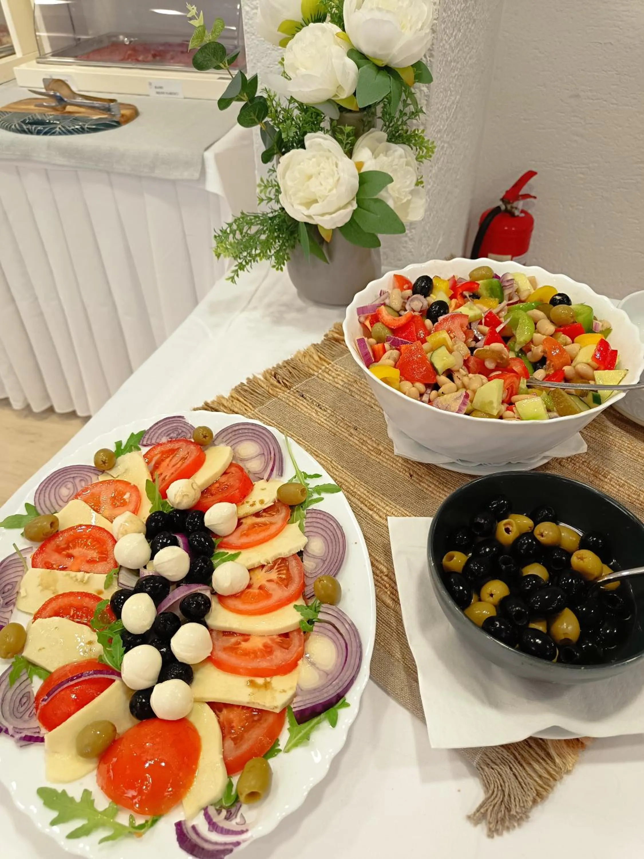Breakfast in Hotel Riva Kaštela with swimming pool