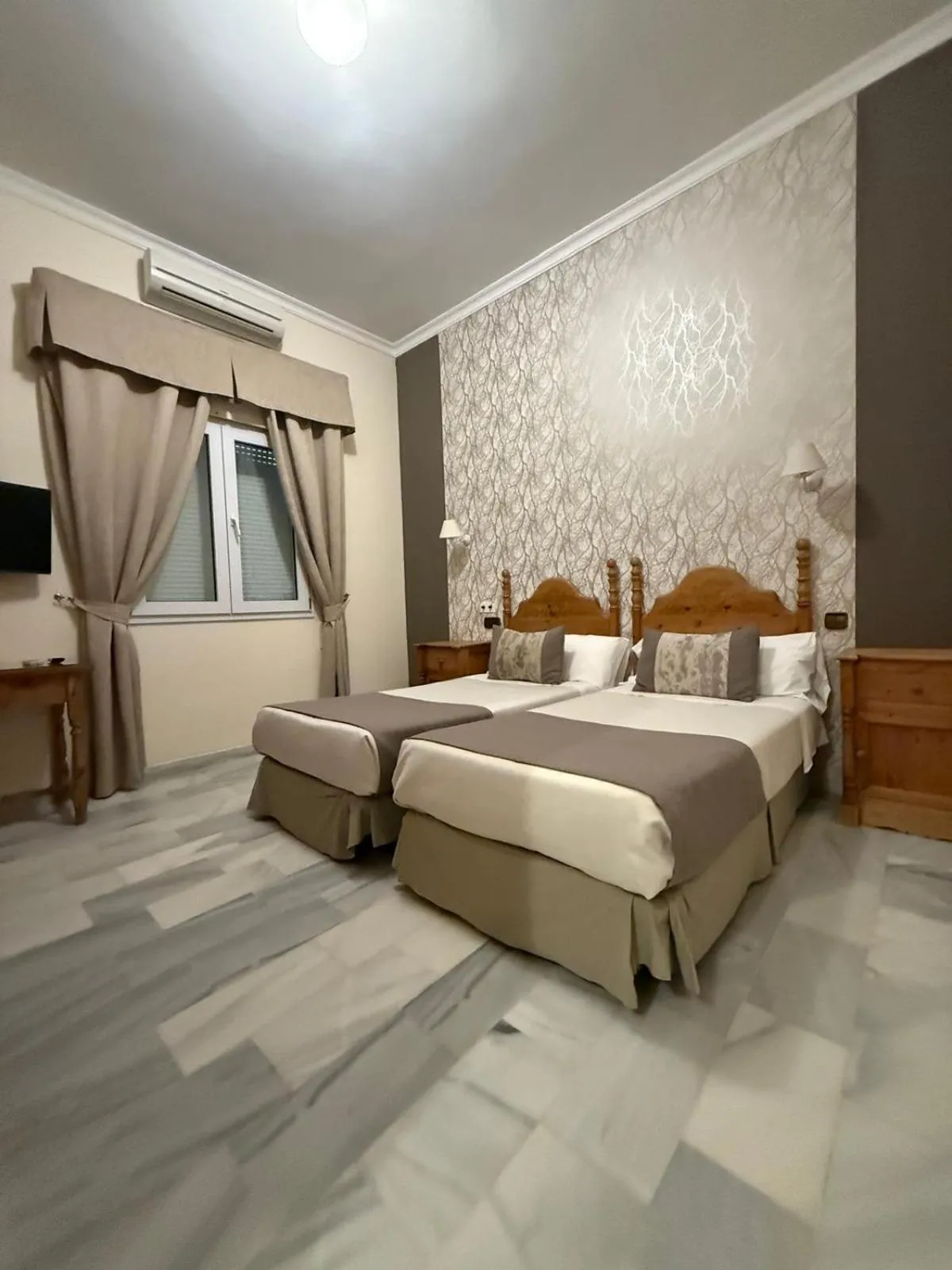 Bed in Hotel La Española