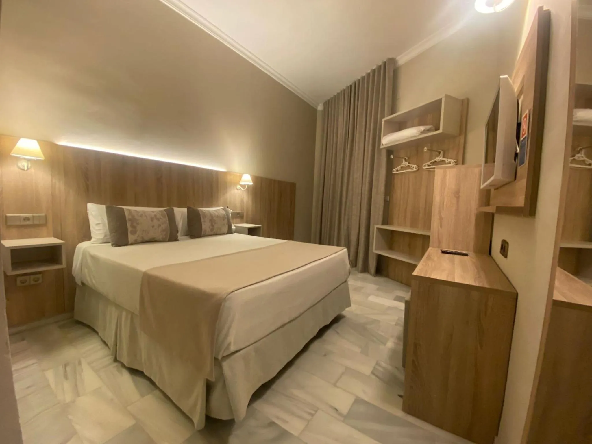 Bed in Hotel La Española