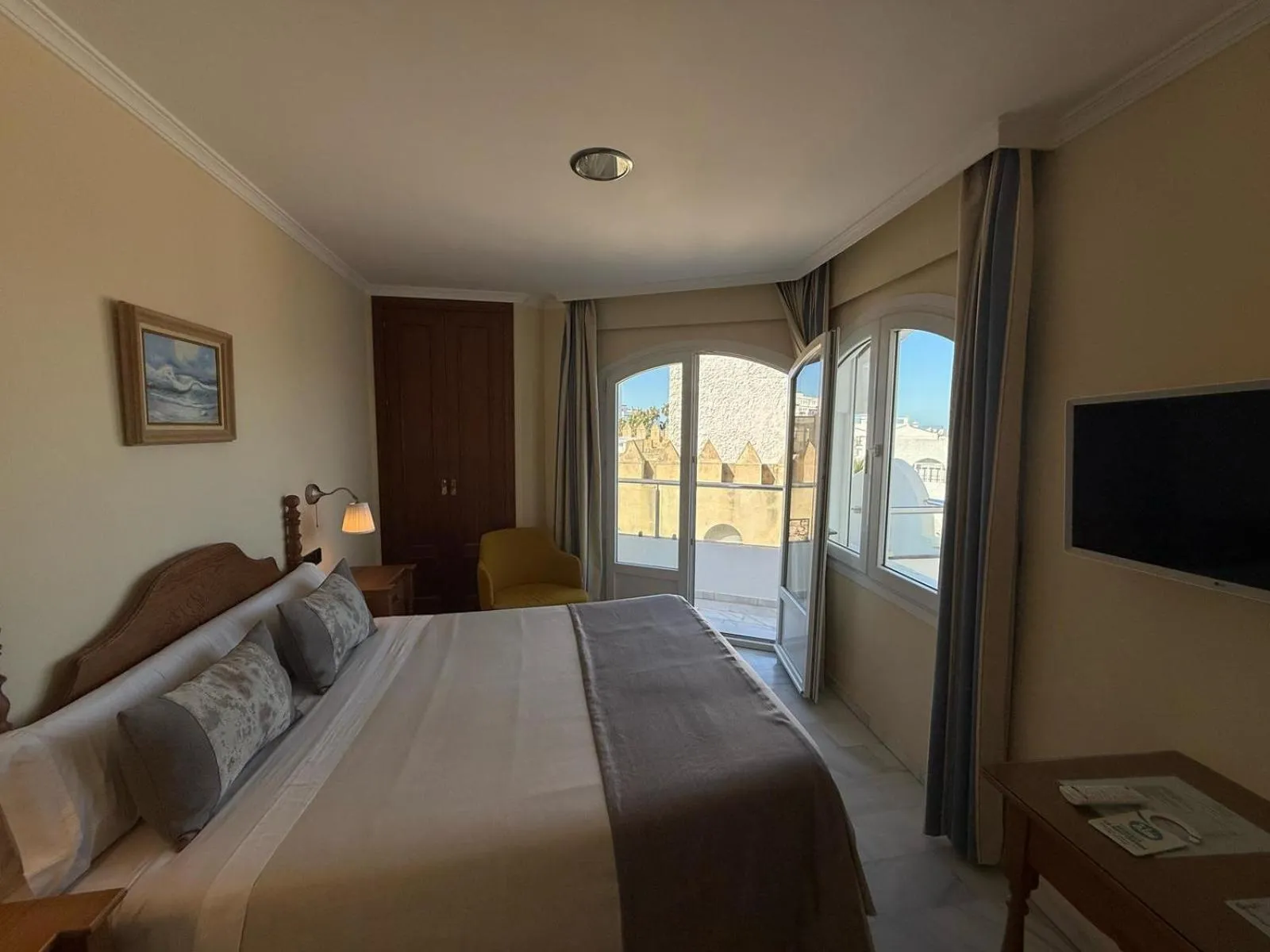 Bed in Hotel La Española