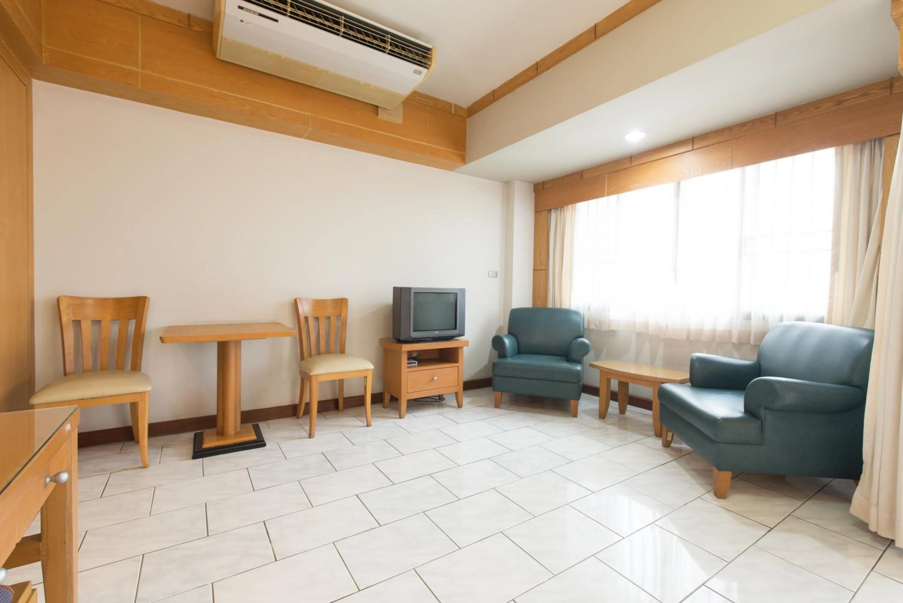 Seating area in Baan Pratoom