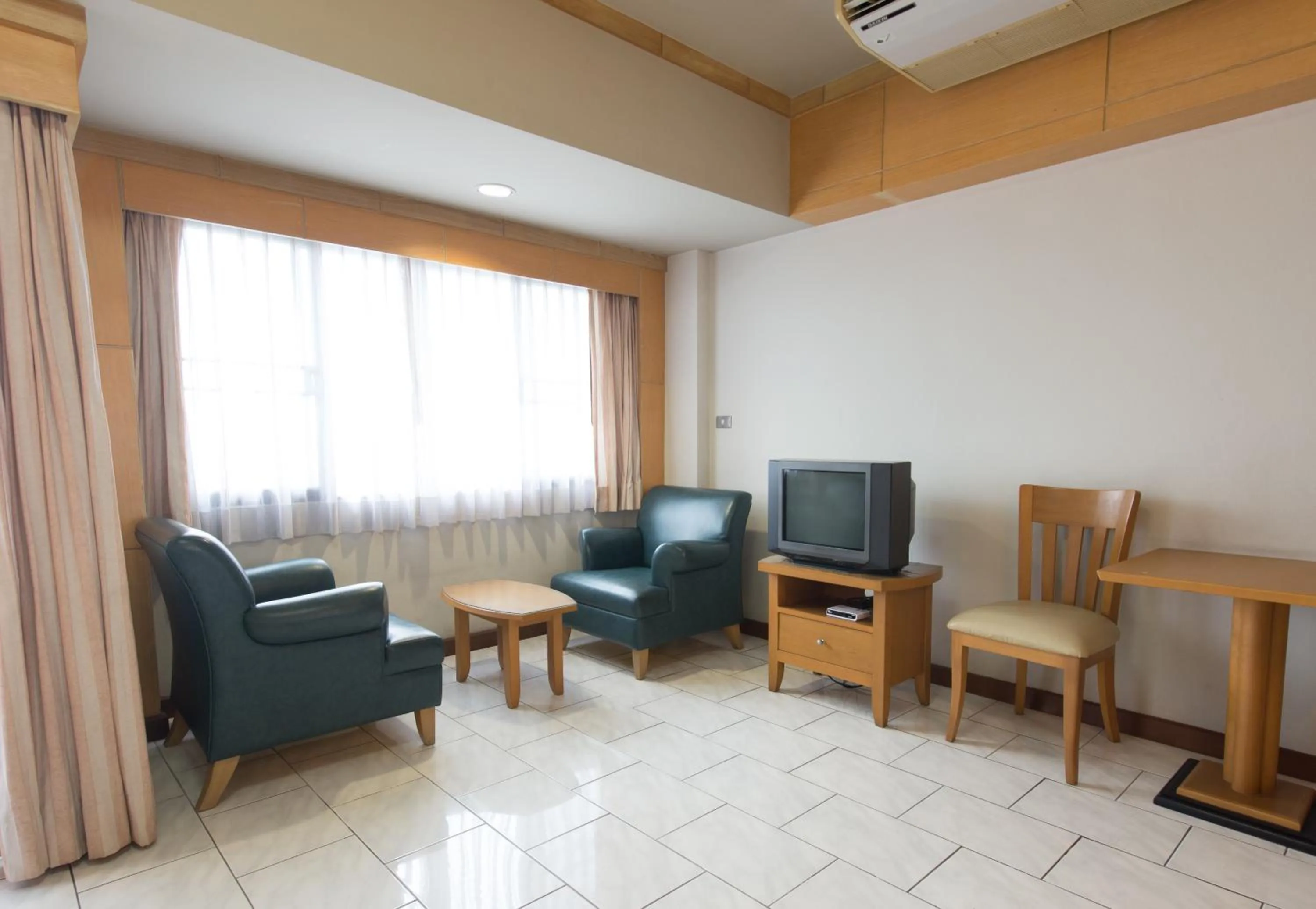 Seating area in Baan Pratoom