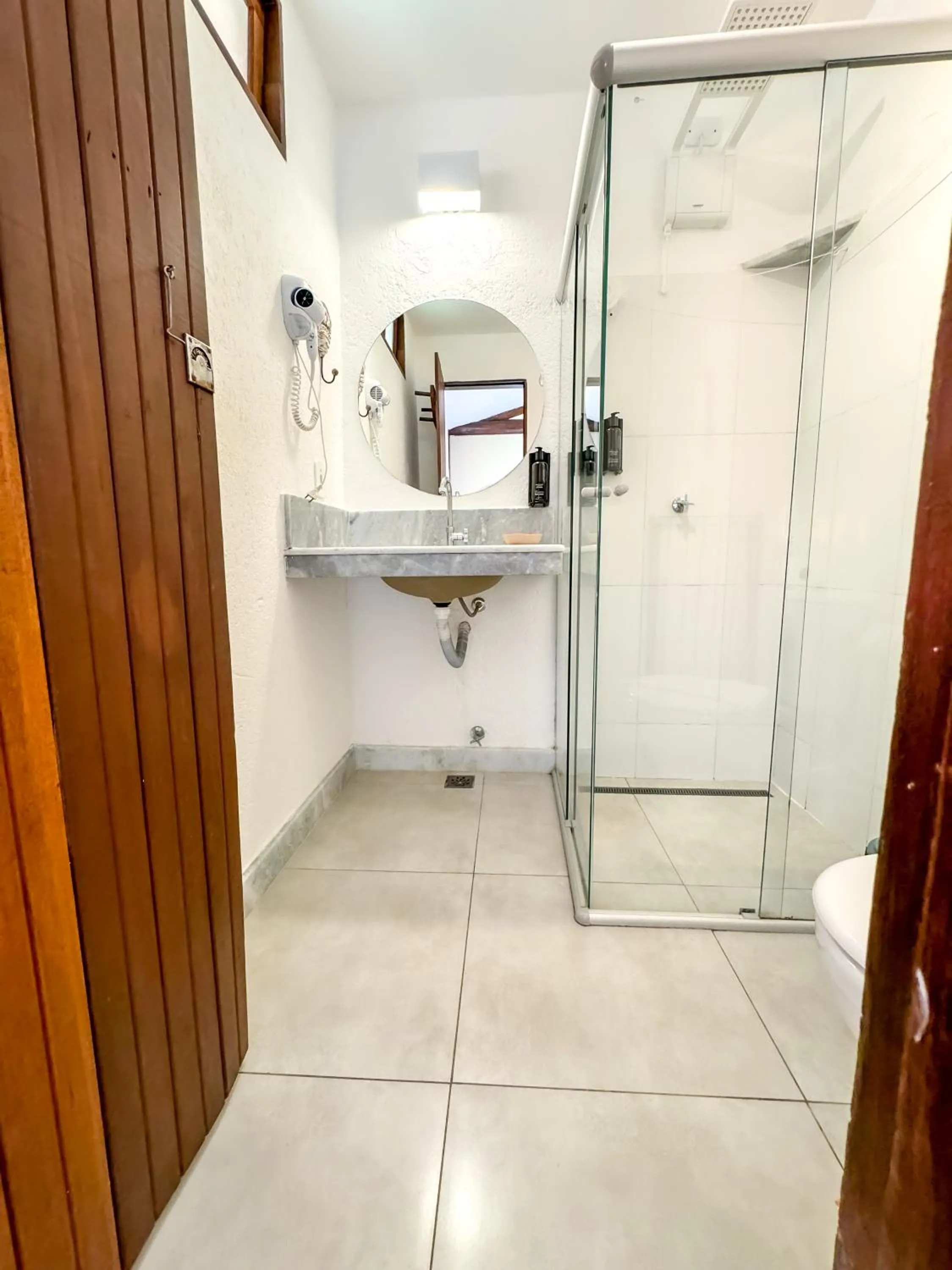 Shower in Tororao Hotel Pousada