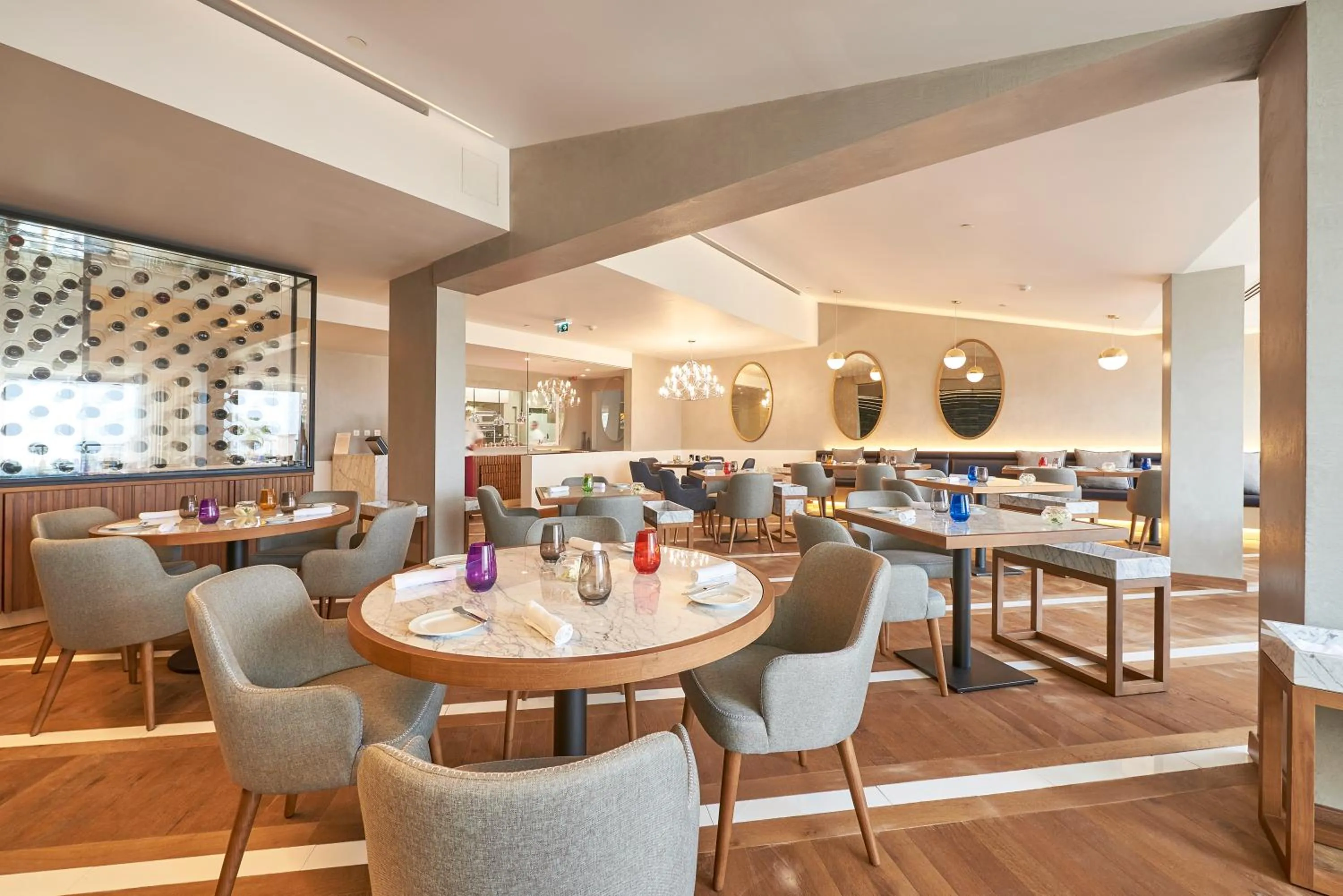 Restaurant/places to eat in Cascade Wellness Resort