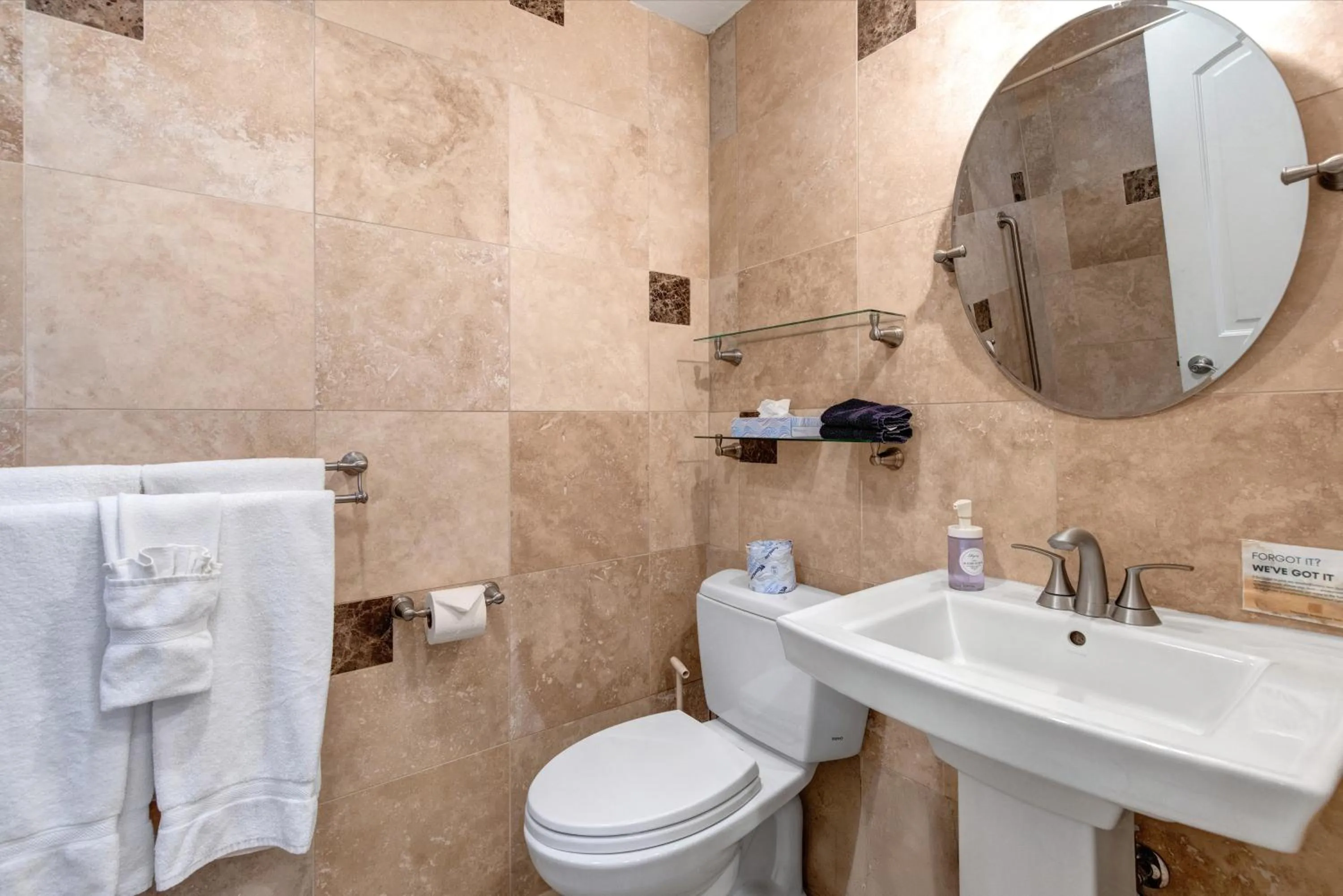 Treasure Mountain Inn