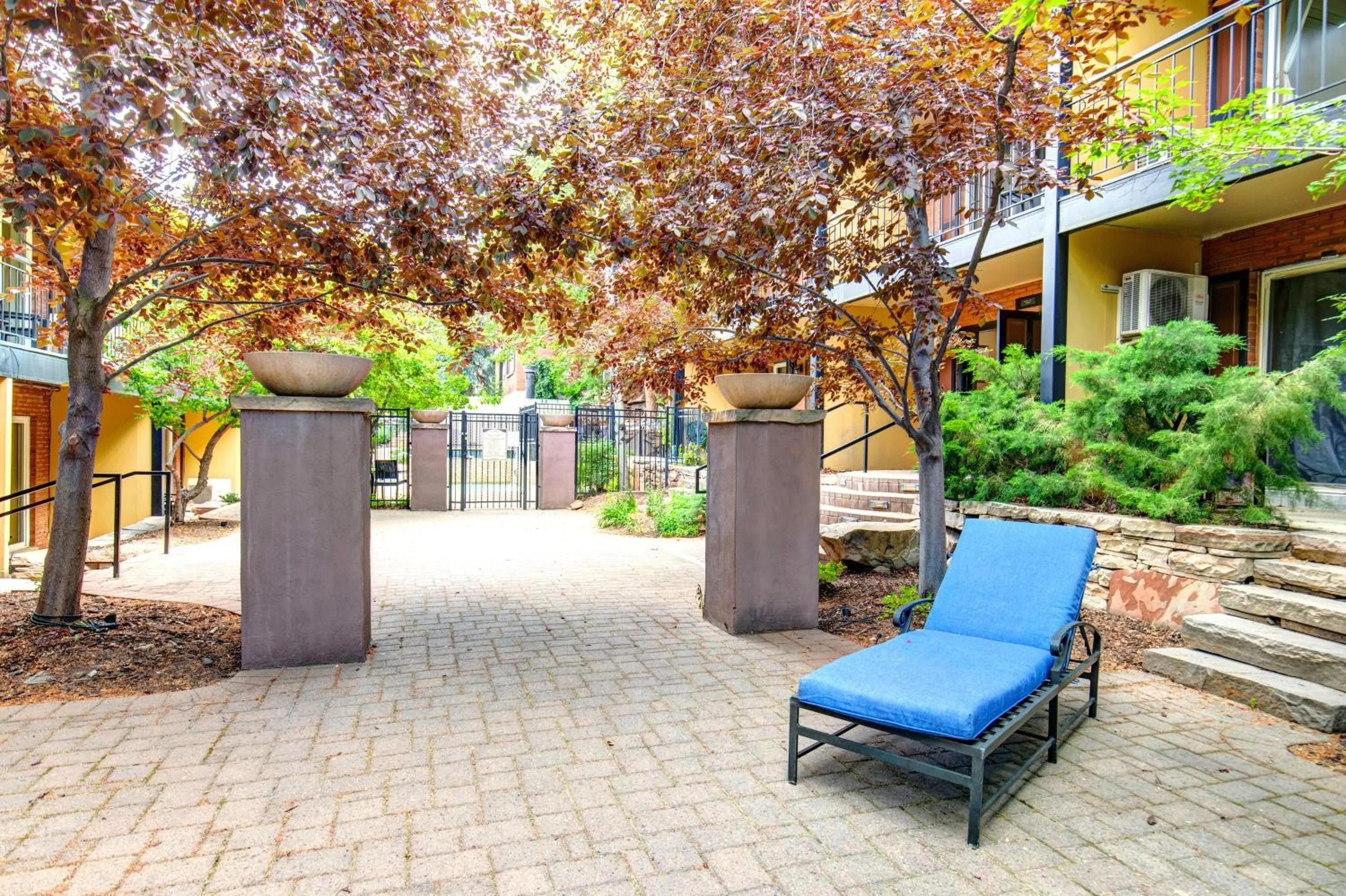 Treasure Mountain Inn