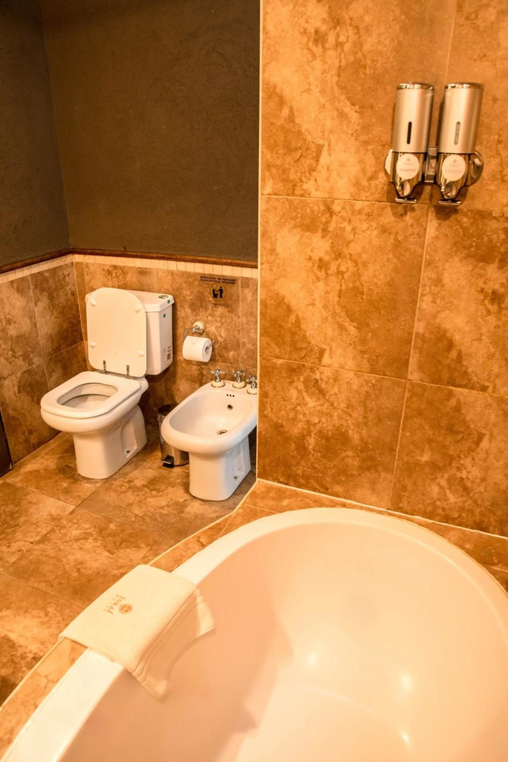 Bathroom in Hotel Inkai