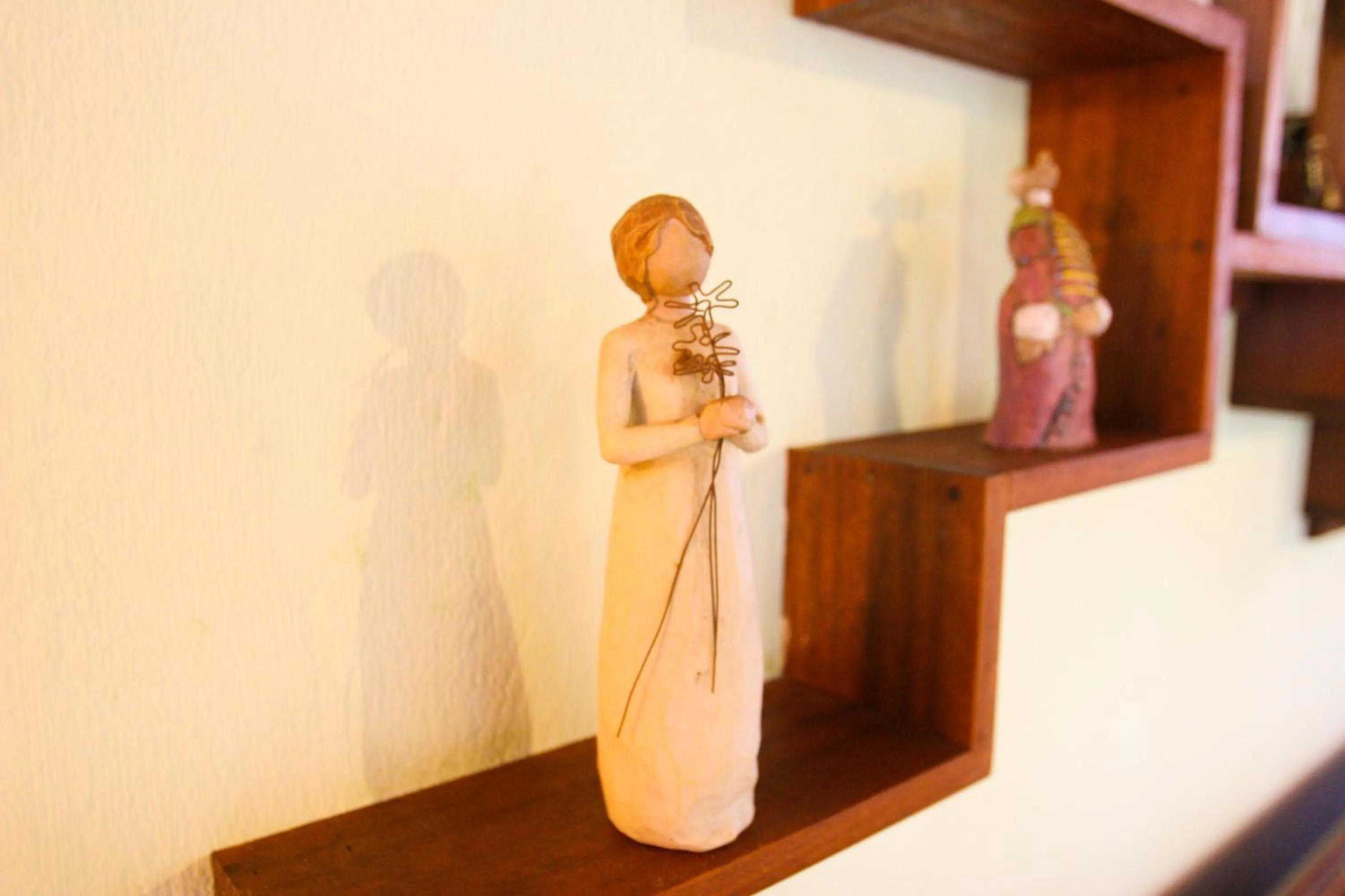 Decorative detail in Vila dos Passaros Flats