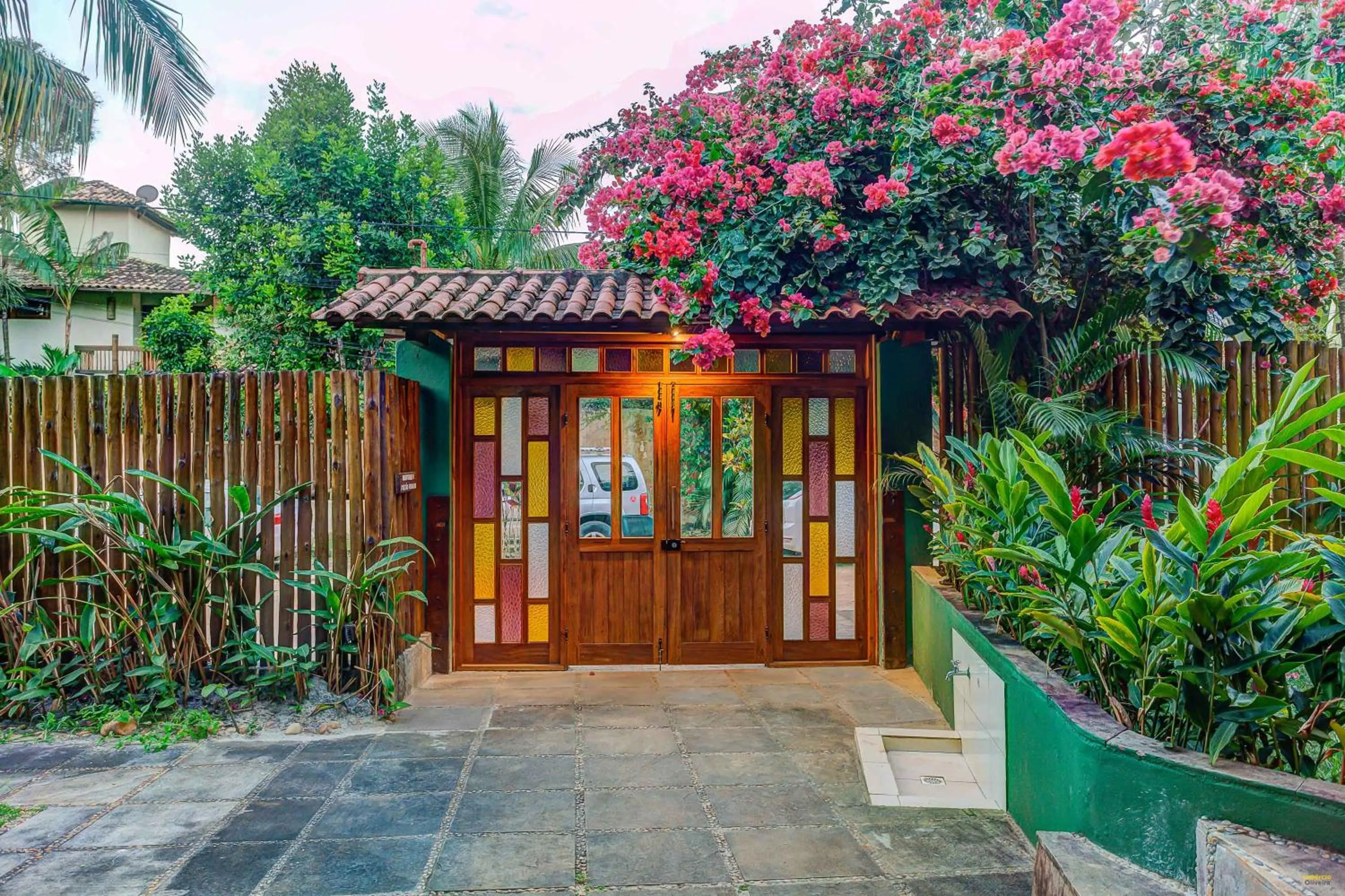 Facade/entrance in Vila dos Passaros Flats