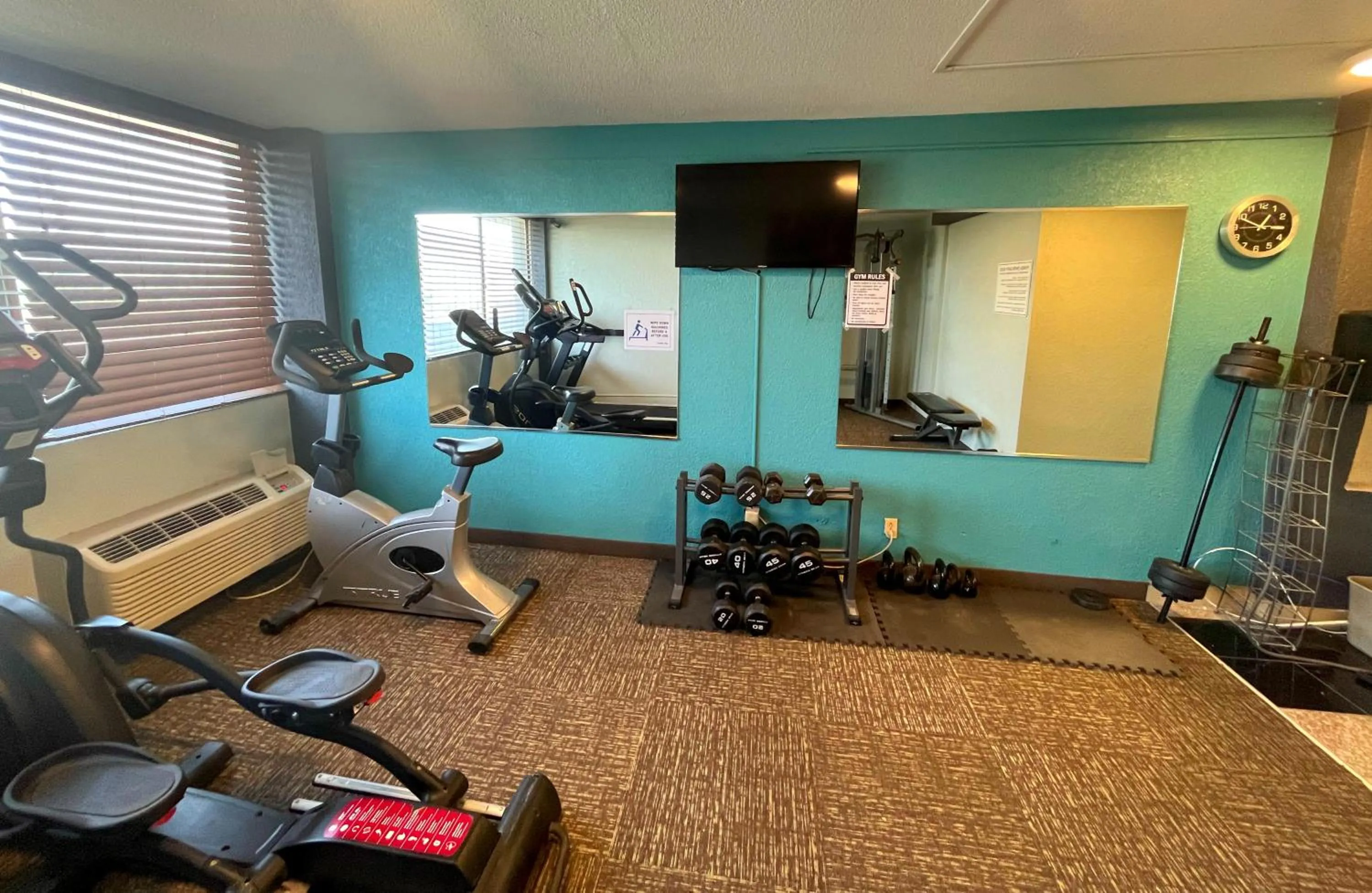 Fitness centre/facilities in Quality Inn & Suites Cincinnati Downtown Area