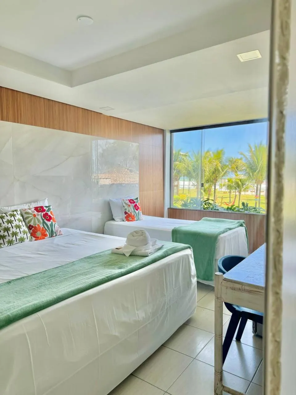 Bed in Hotel Praia do Sol