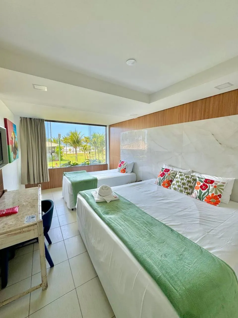 Bed in Hotel Praia do Sol