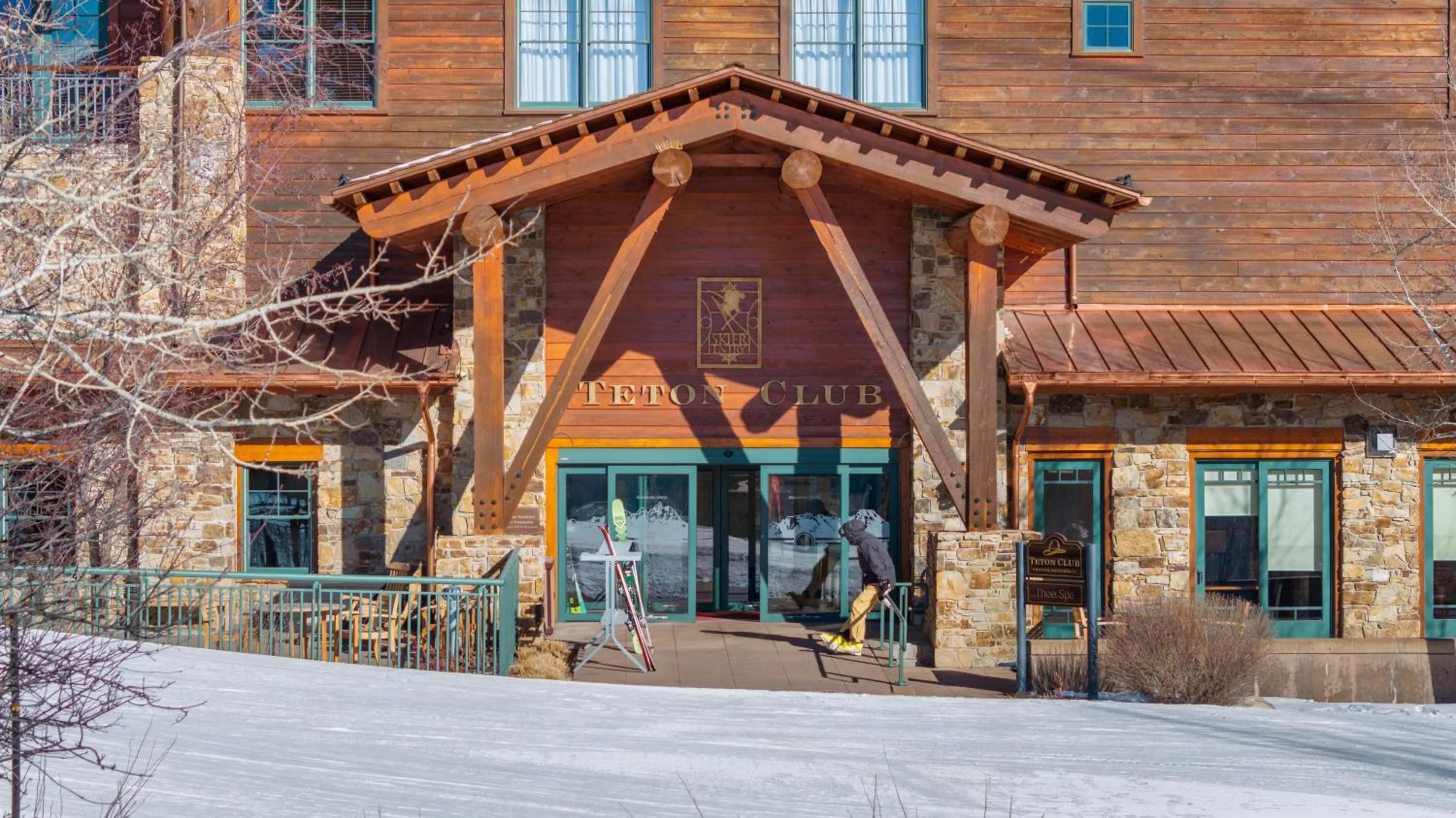 Skiing in Teton Club