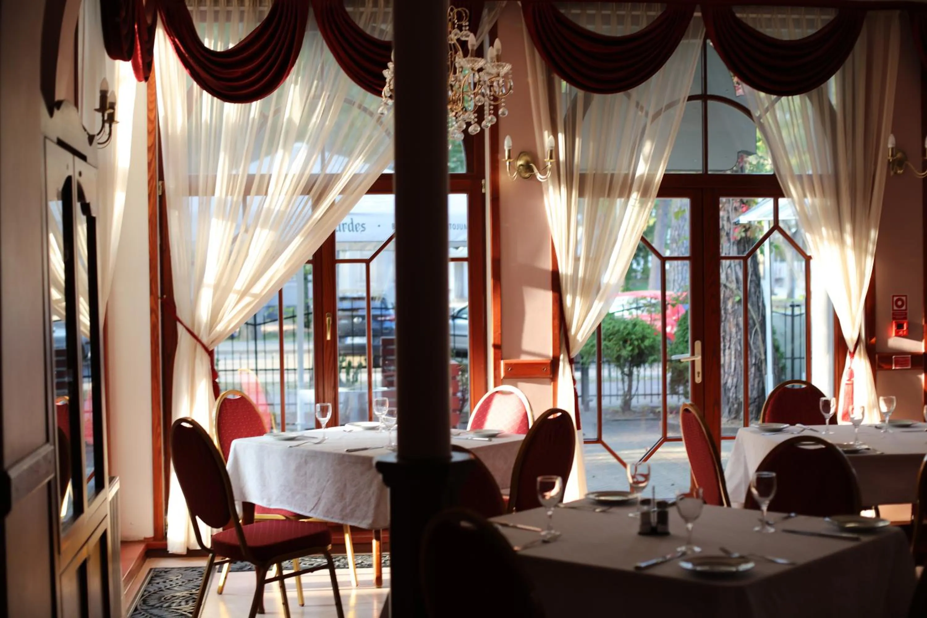 Restaurant/places to eat in Pegasa Pils Spa Hotel