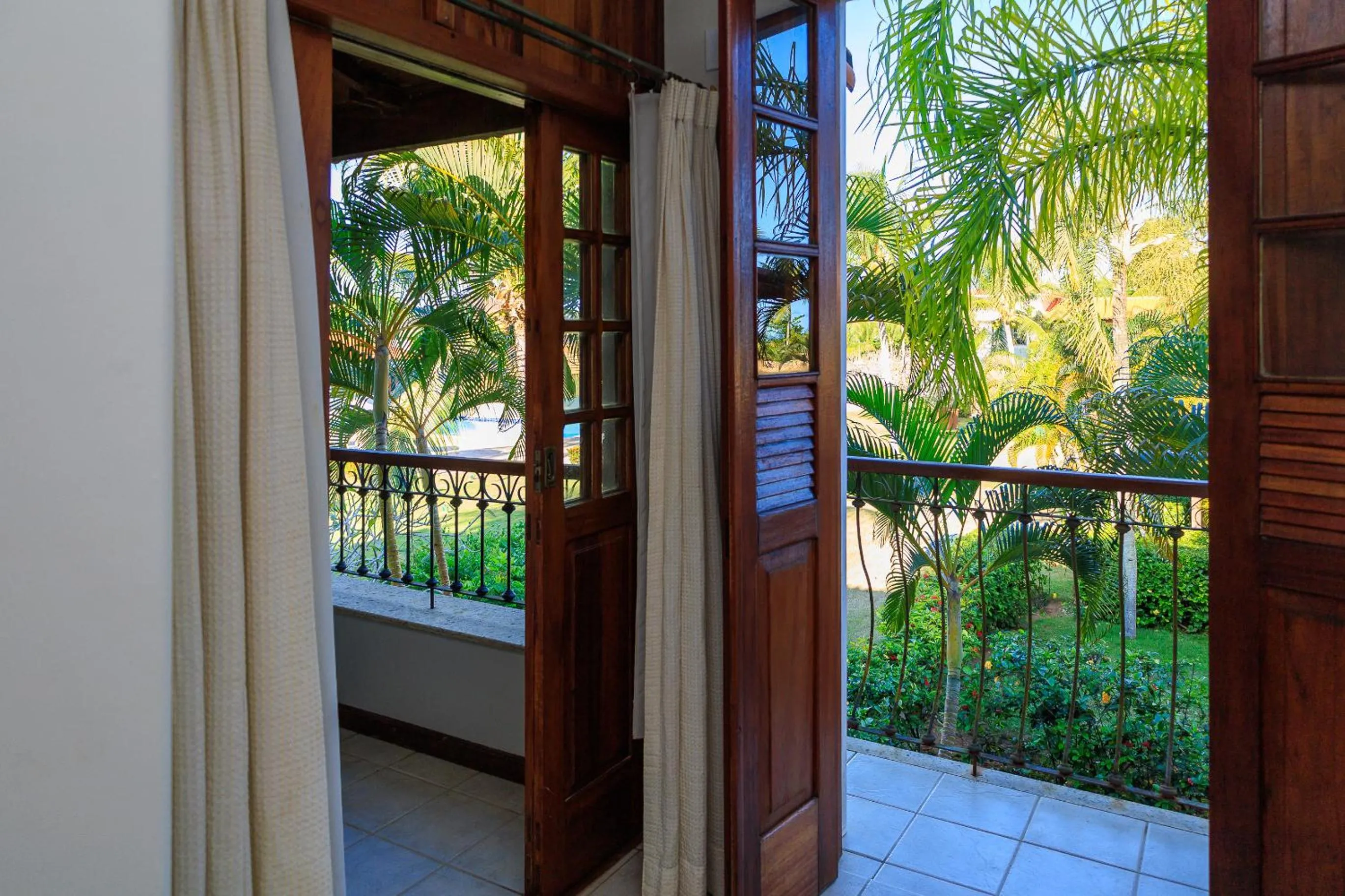 Garden in Vila Angatu Eco Resort & SPA