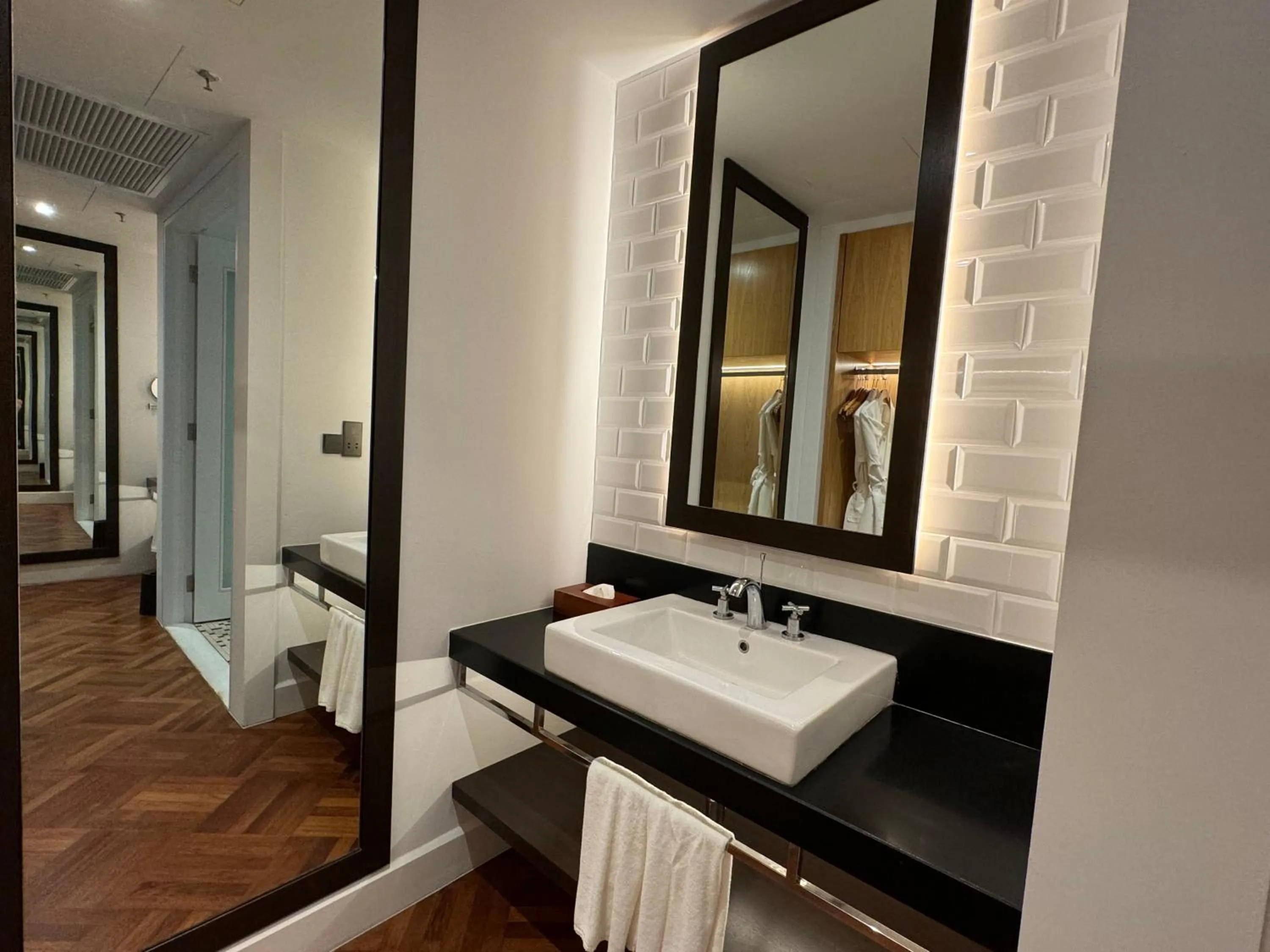 Toilet in Lone Pine, Penang, a Tribute Portfolio Resort