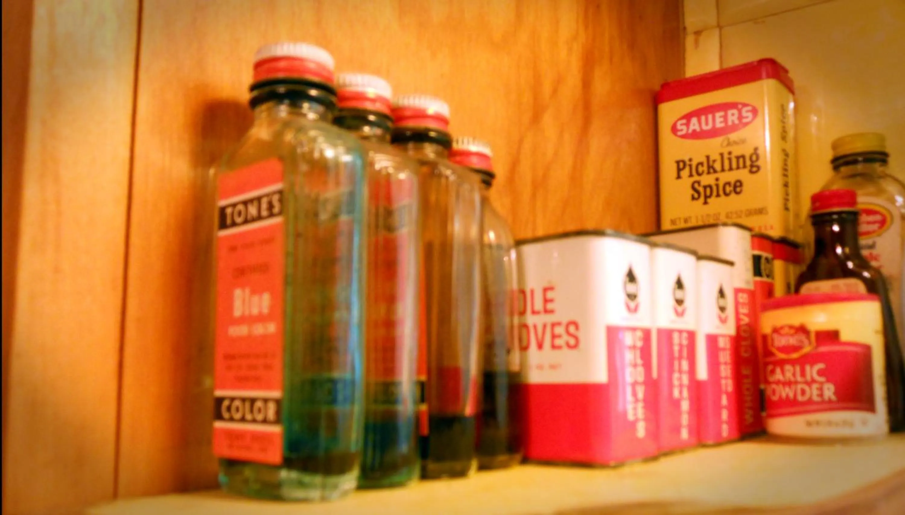 Decorative detail in Little River Inn Motel