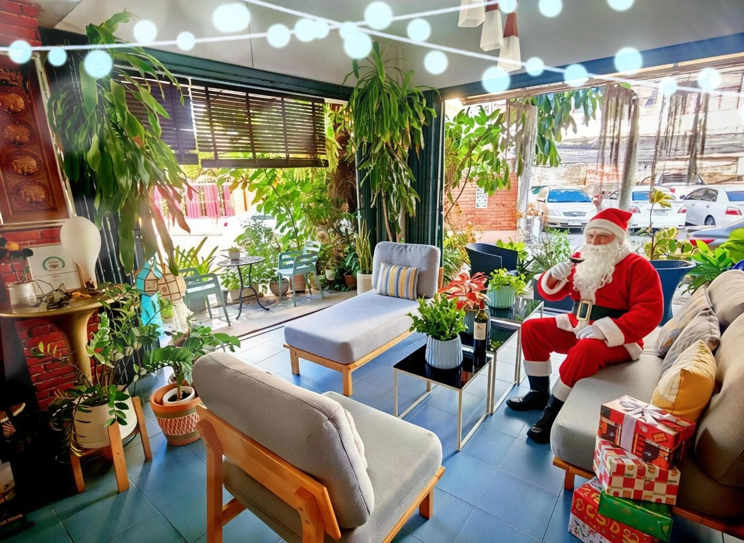 Decorative detail in Bed and Terrace Guesthouse Chiang Mai