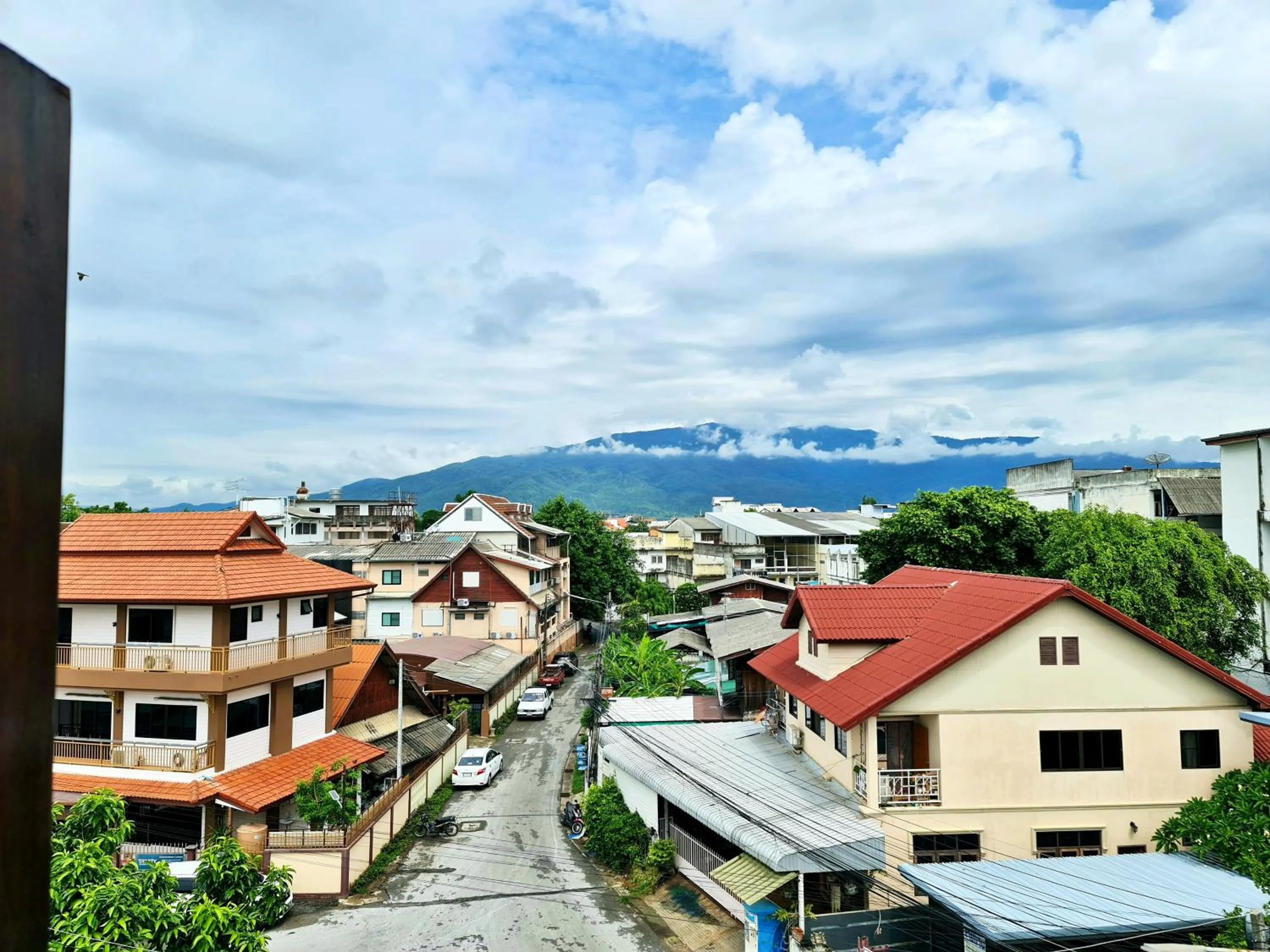 Mountain view in Bed and Terrace Guesthouse Chiang Mai