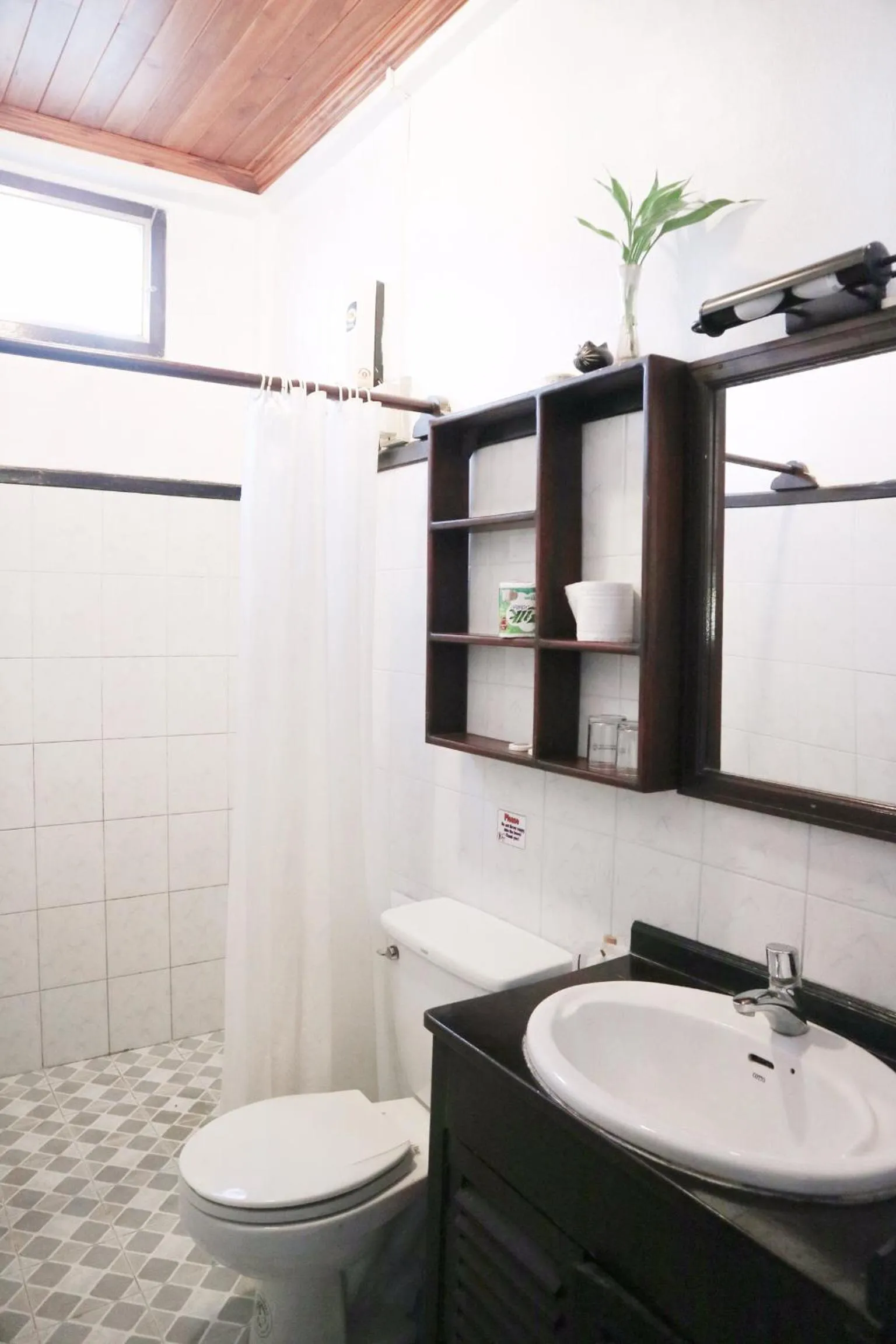 Toilet in Villa Senesouk Luang Prabang