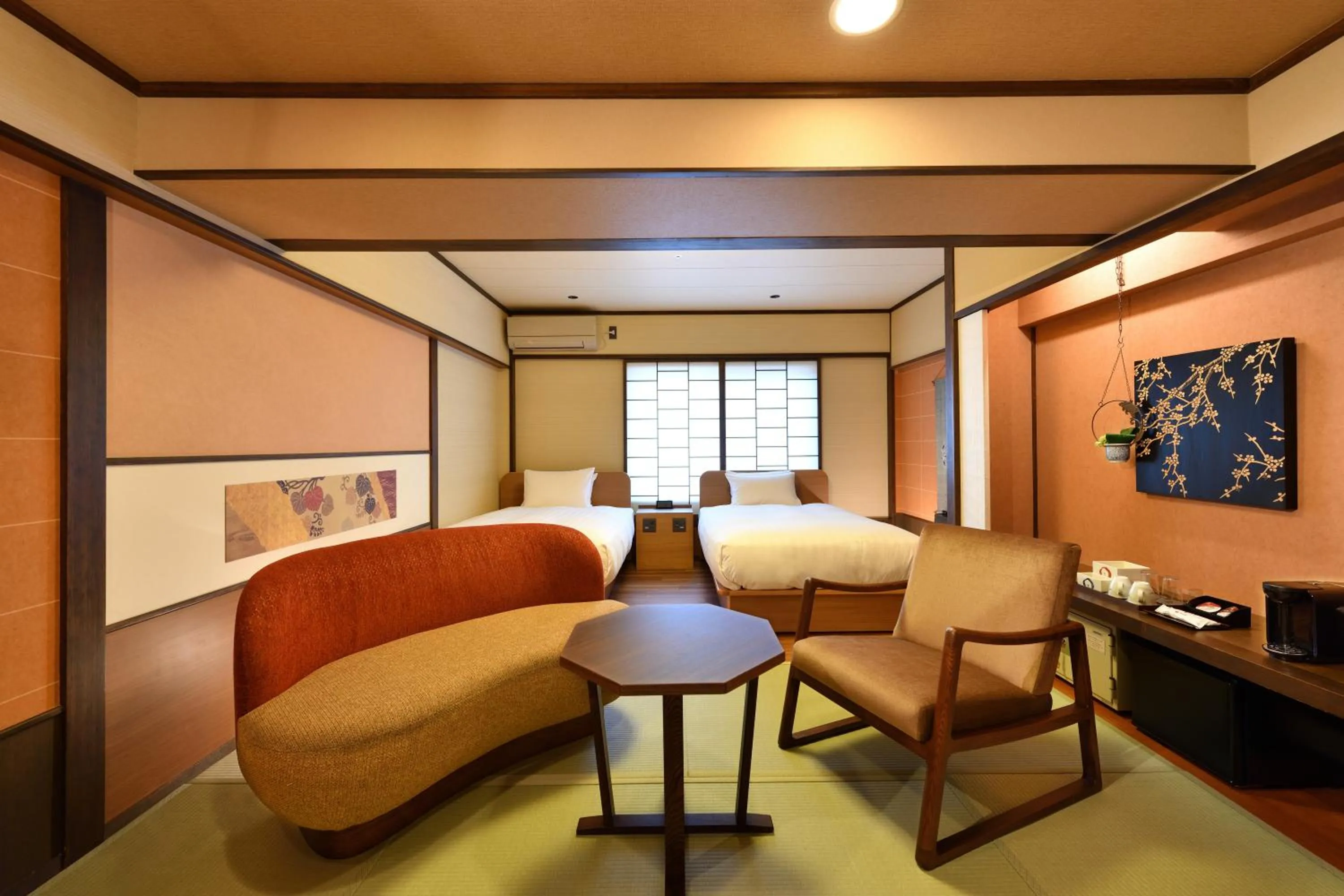 Japanese Modern Twin Room in Yumotokan
