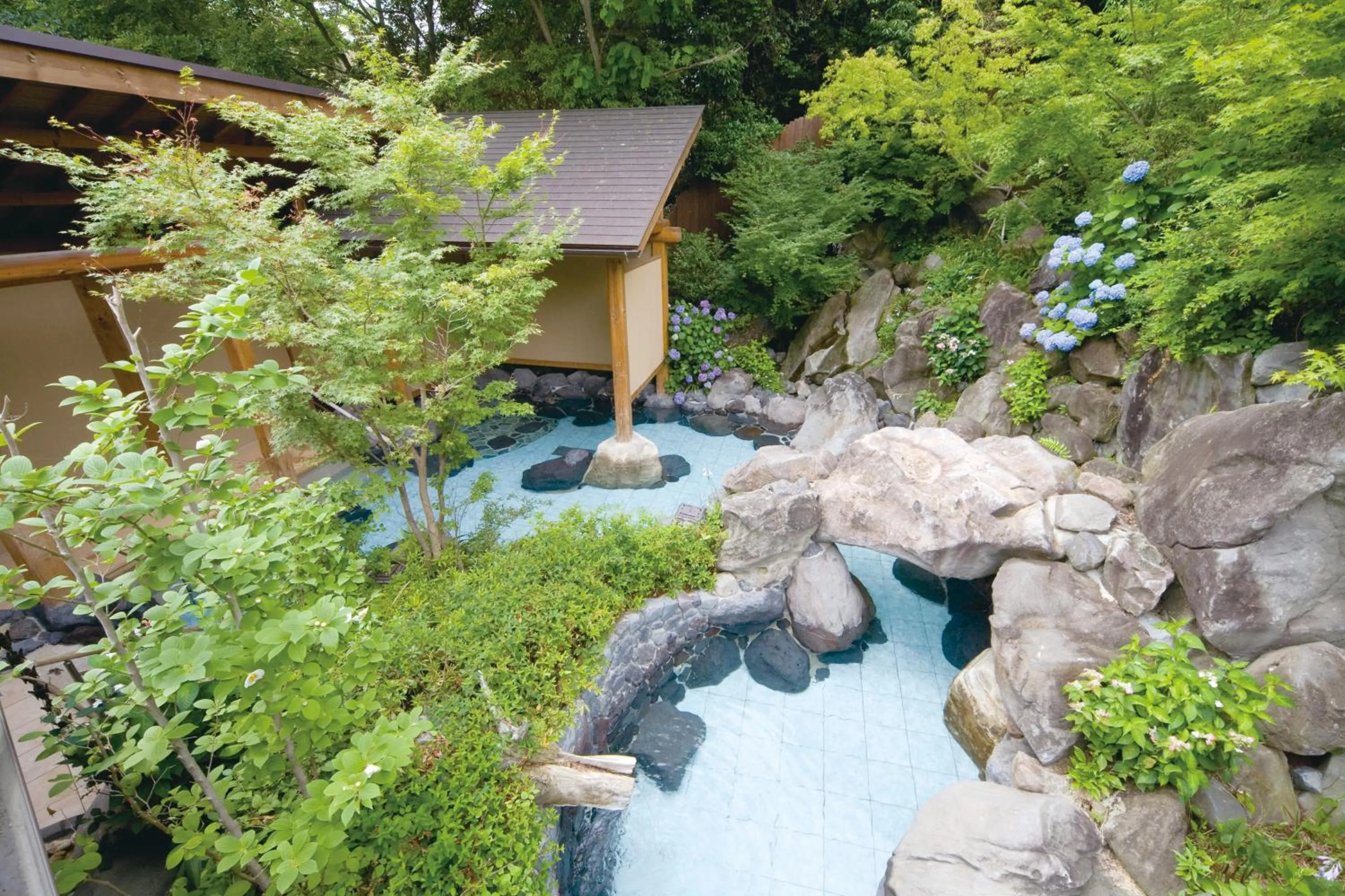 Hot Spring Bath in Yumotokan