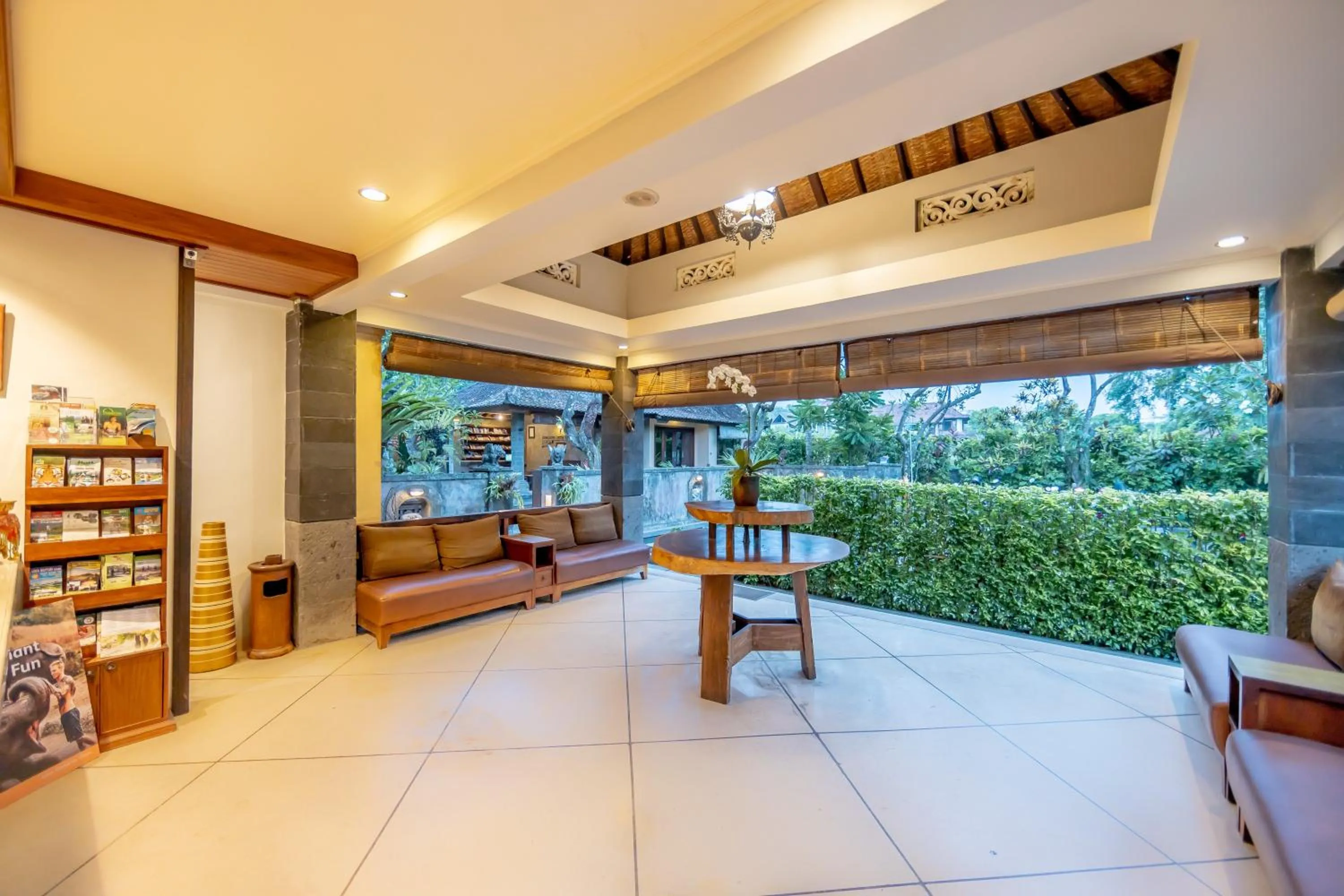 Lobby or reception in De Munut Balinese Resort