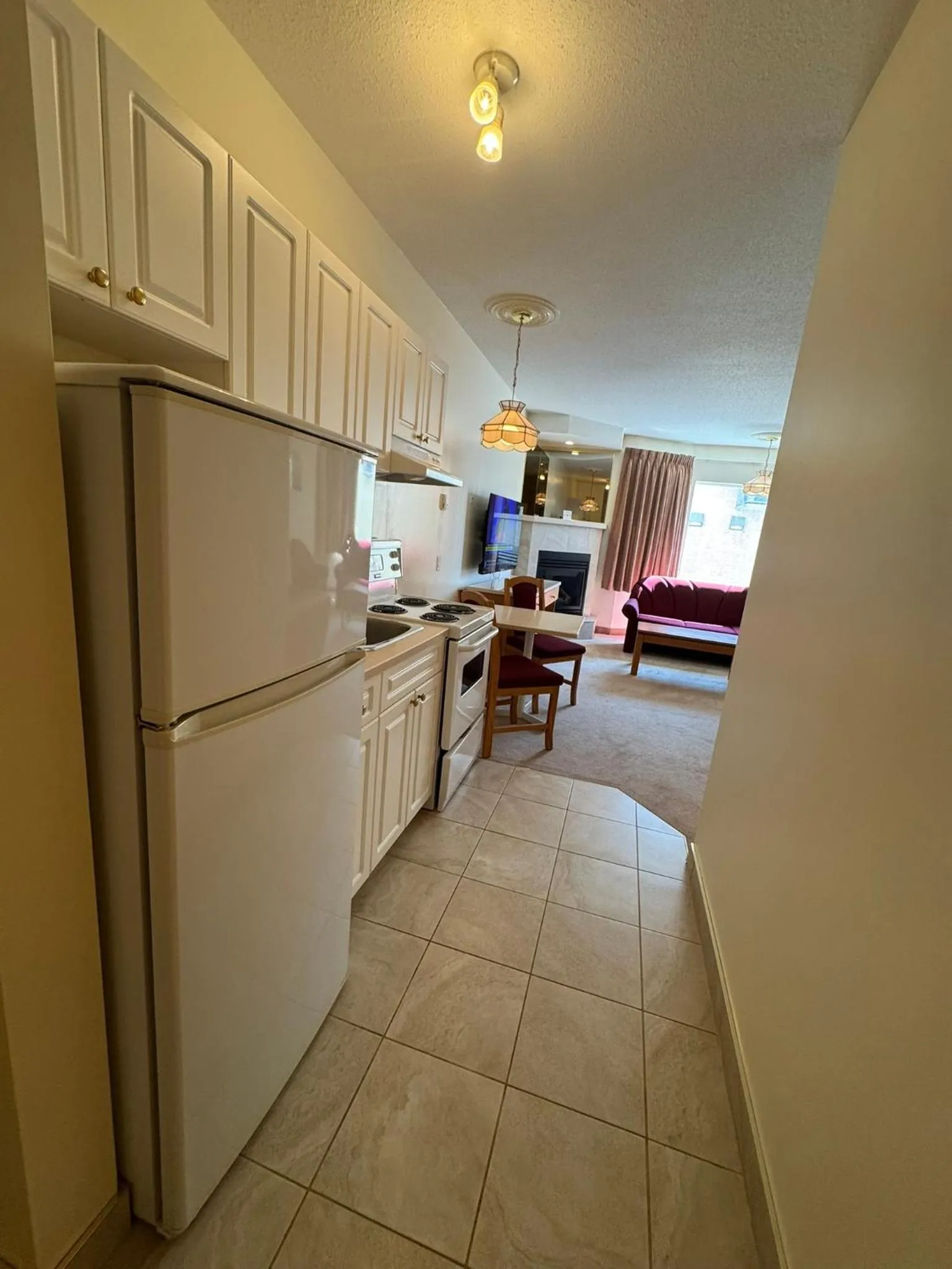 Kitchen or kitchenette in Western Budget Motel Ponoka